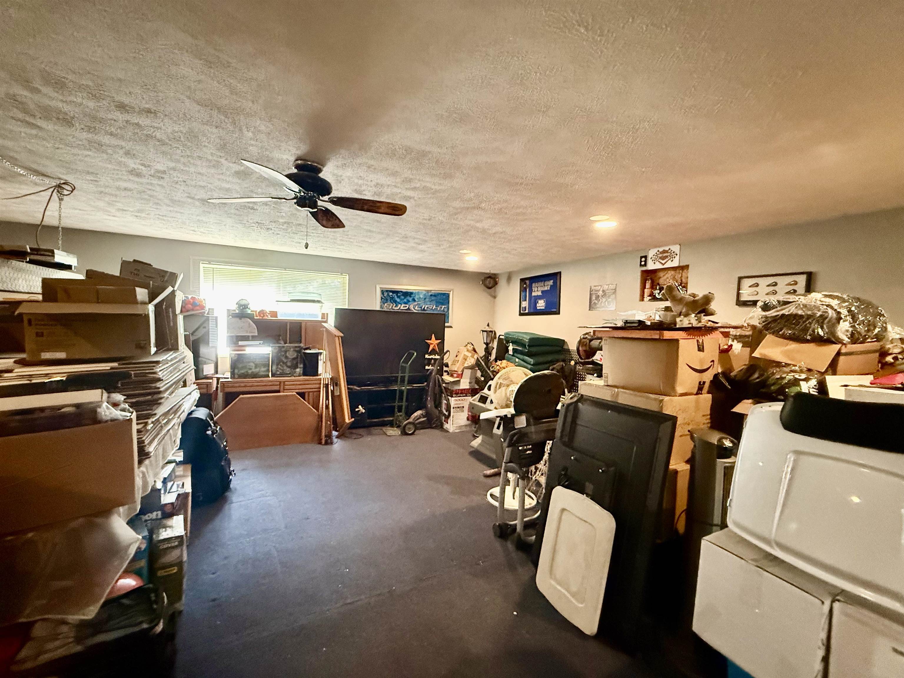 742 E Van Buren Road Property Photo 35