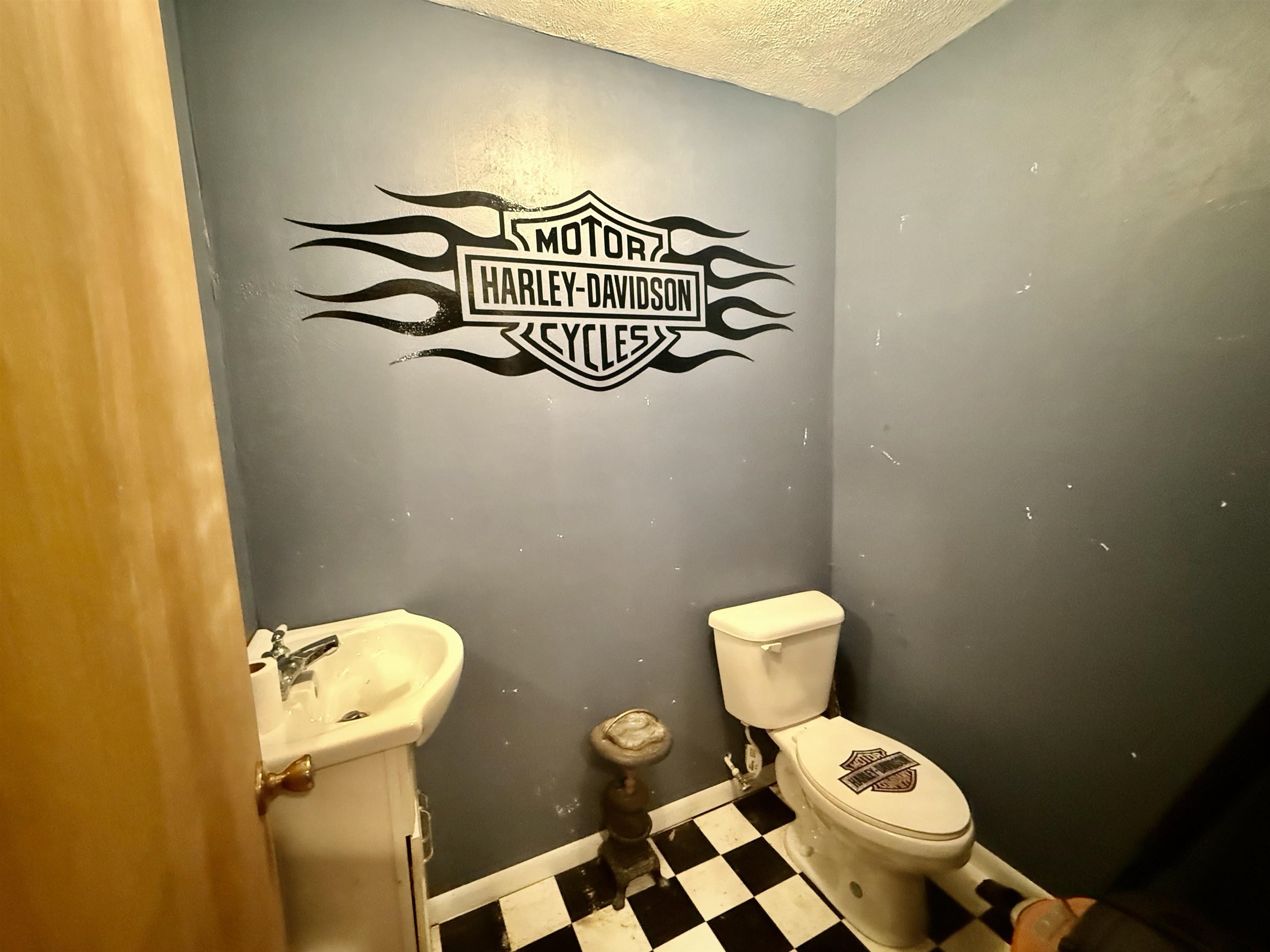 742 E Van Buren Road Property Photo 36