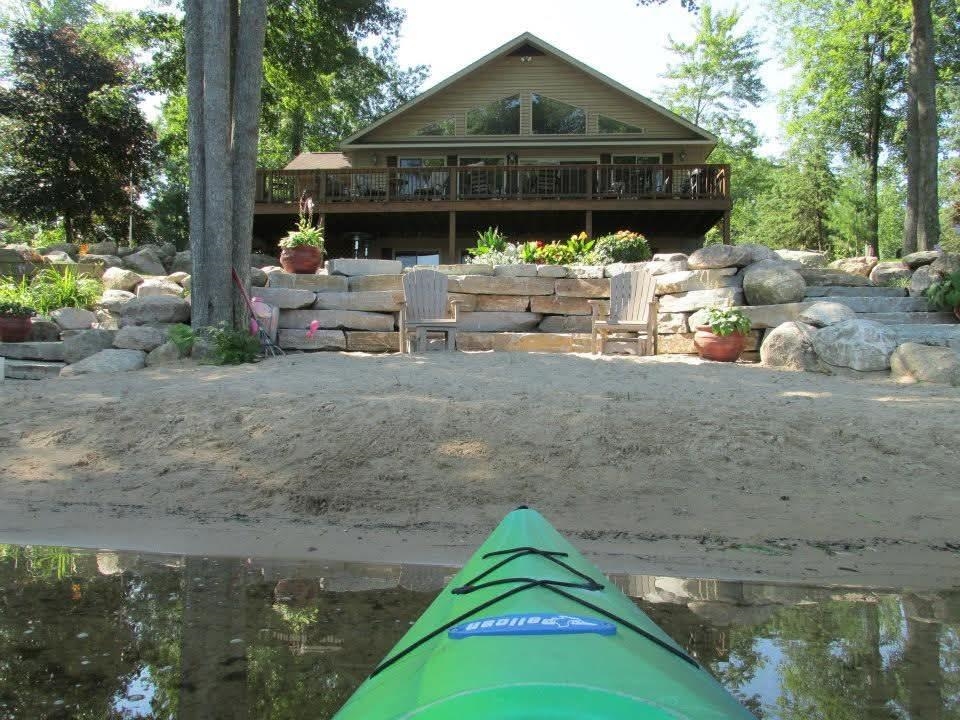 8307 Cortez Drive Property Photo 1
