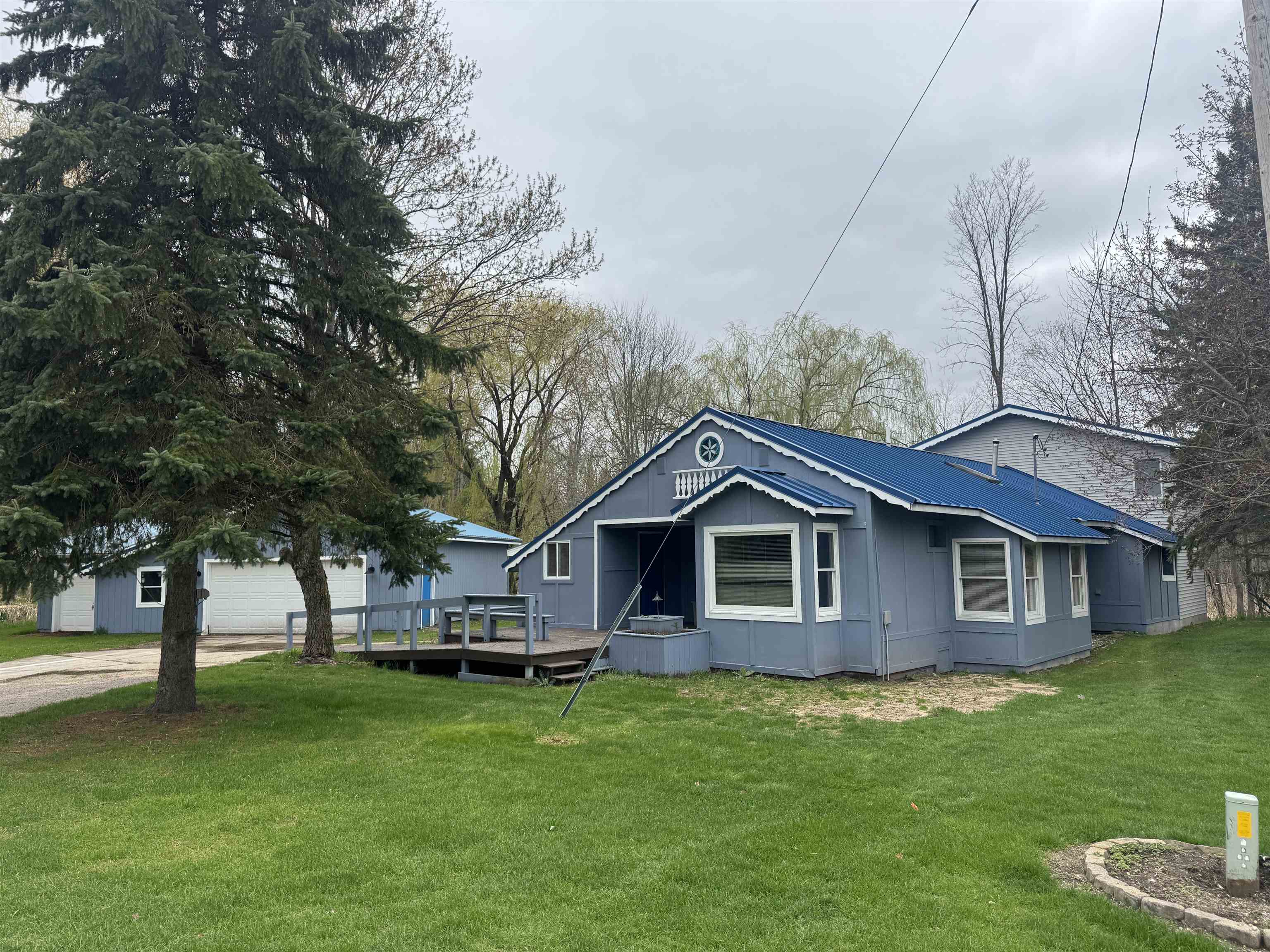 337 Henderson Court