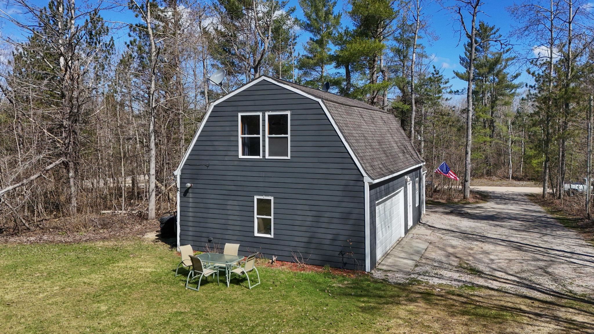 10518 Timberline Drive Property Photo 17