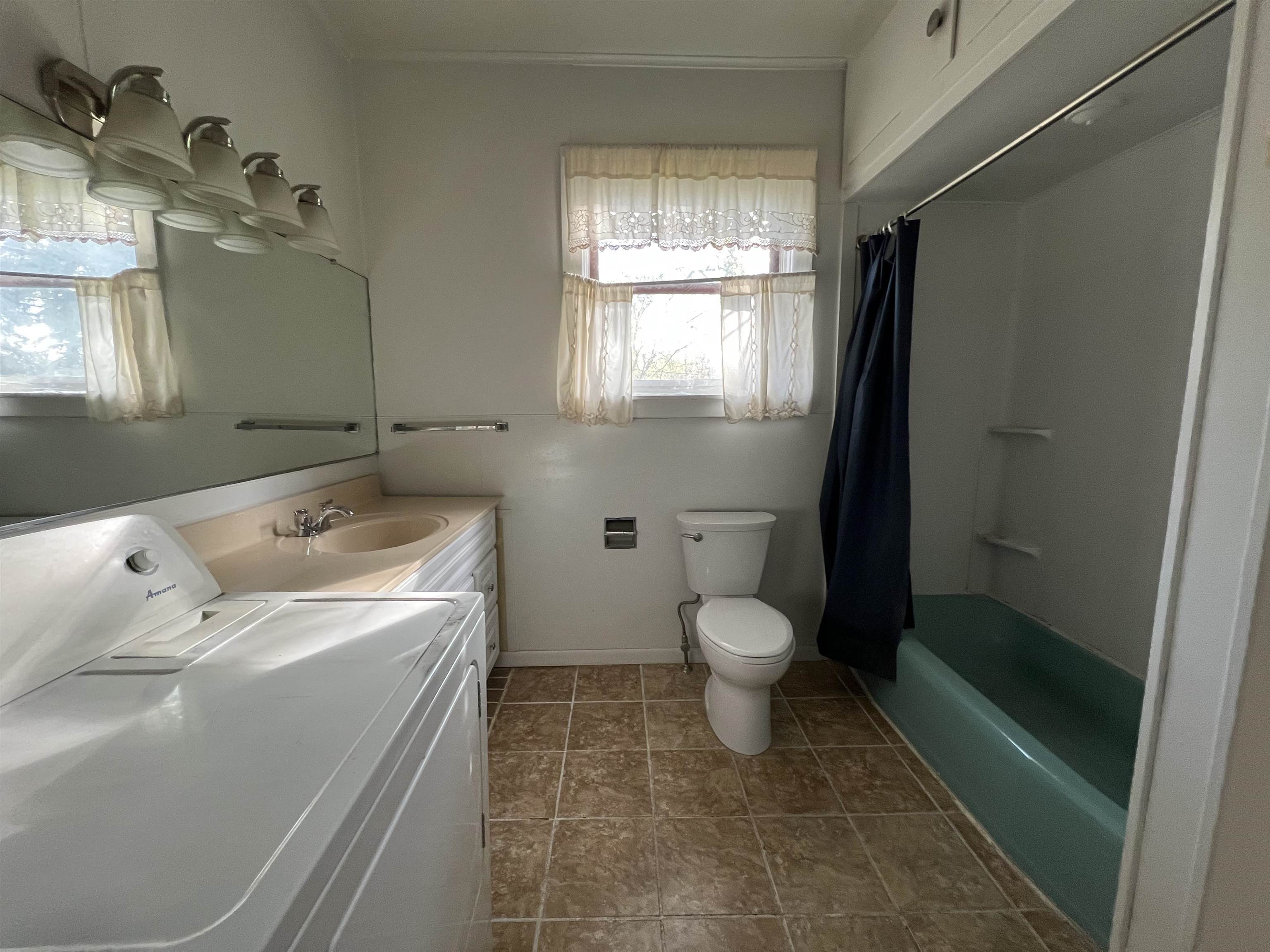 821 Cotey Property Photo 16