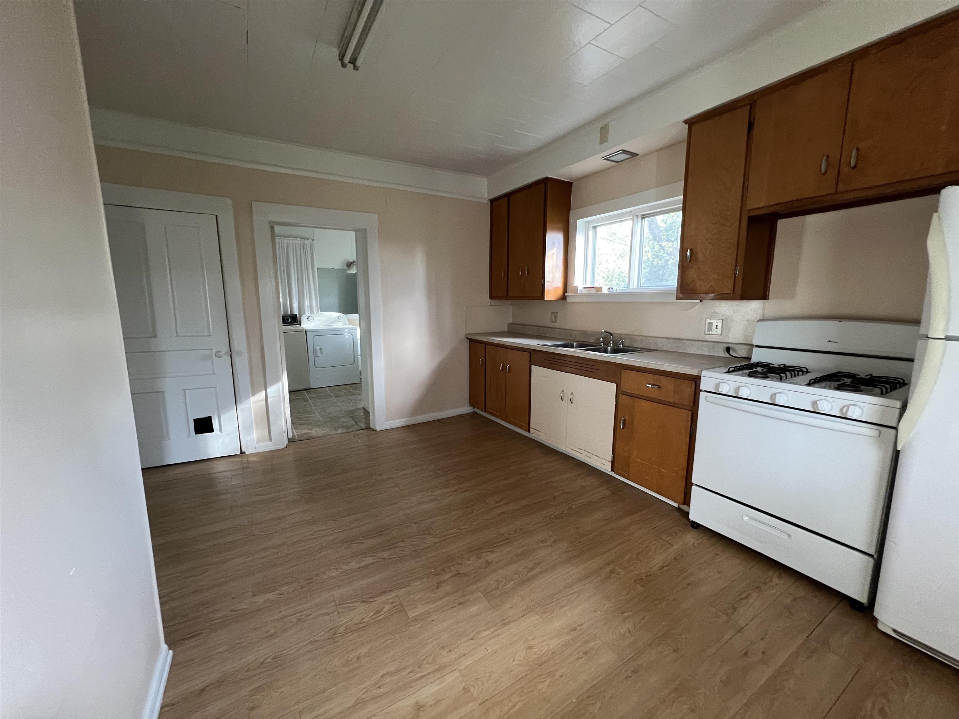 821 Cotey Property Photo 18