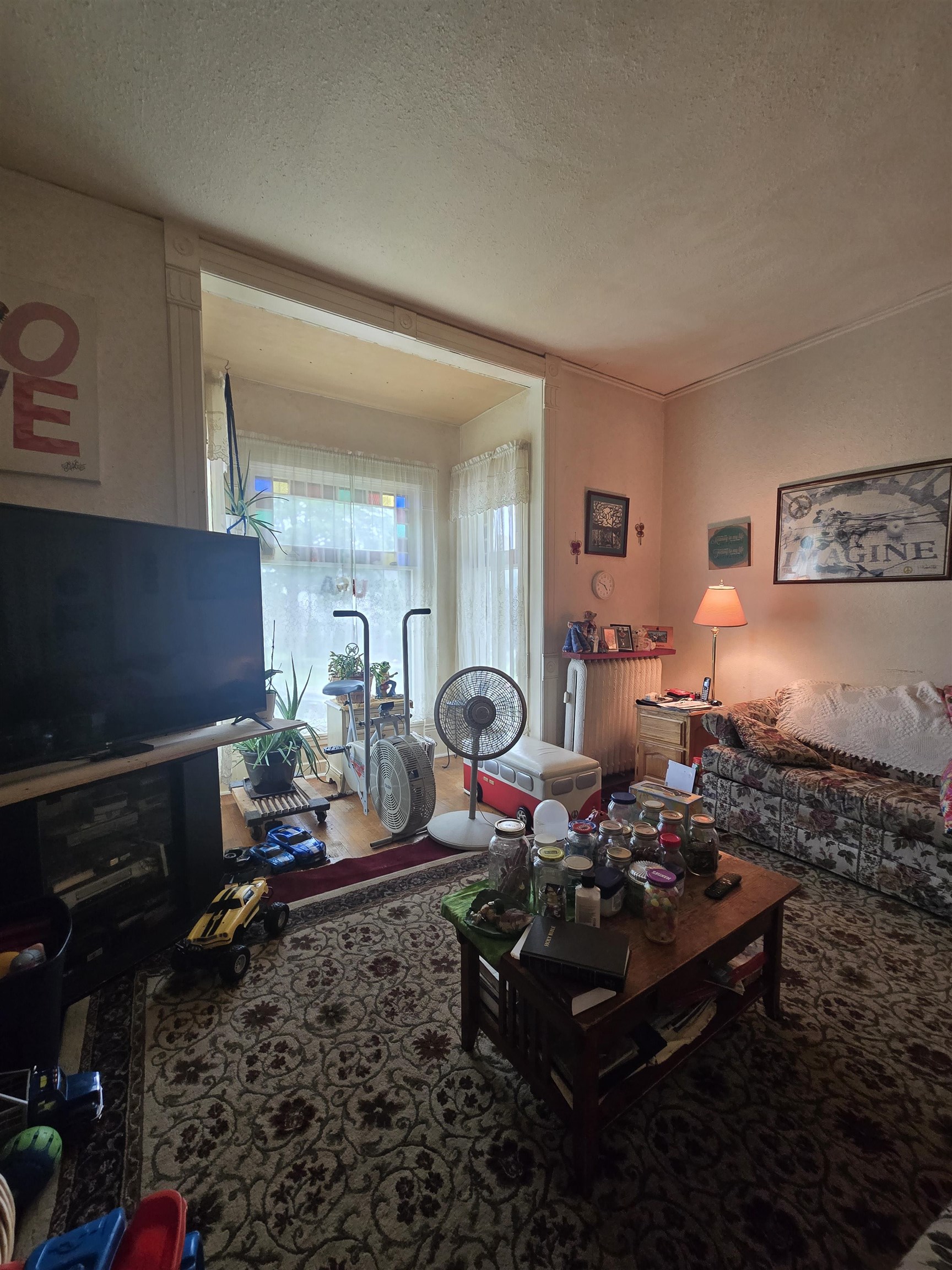 415 E Harris Street Property Photo 16