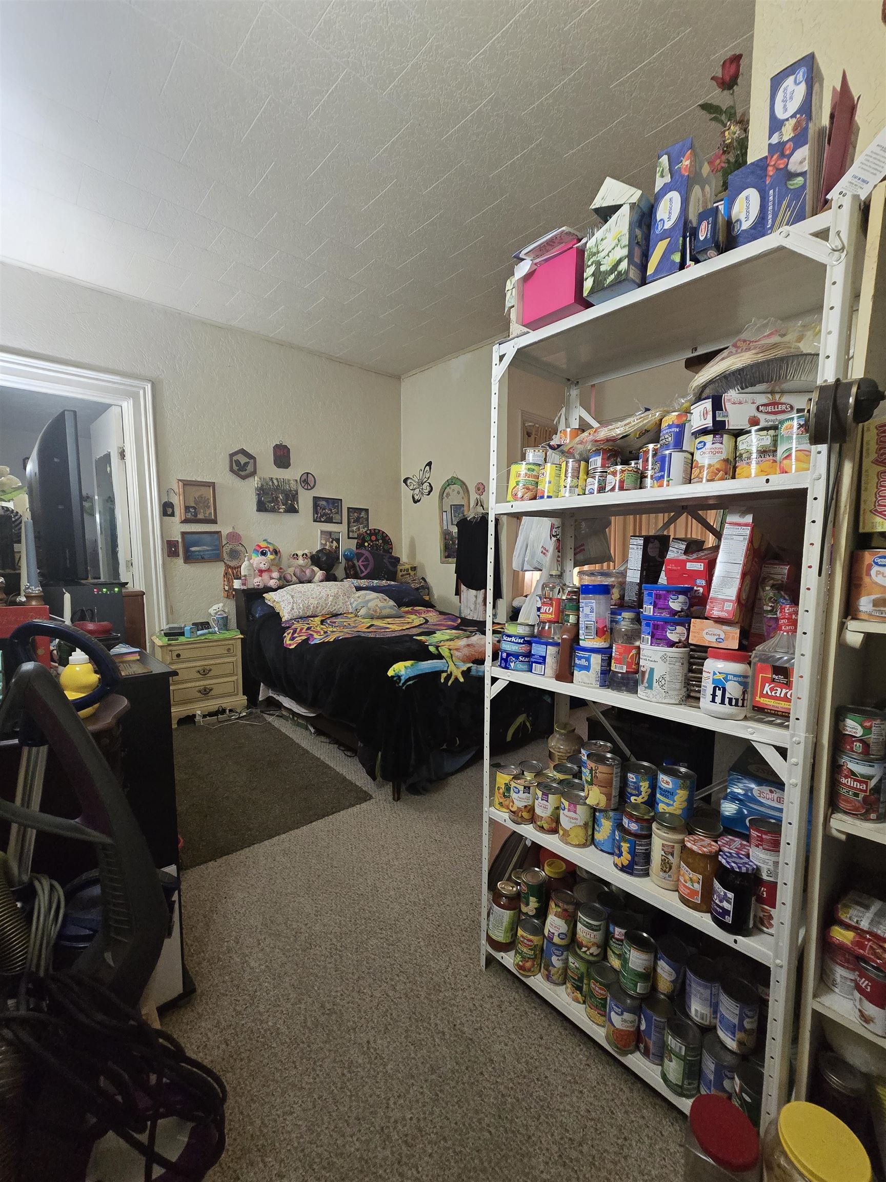 415 E Harris Street Property Photo 18
