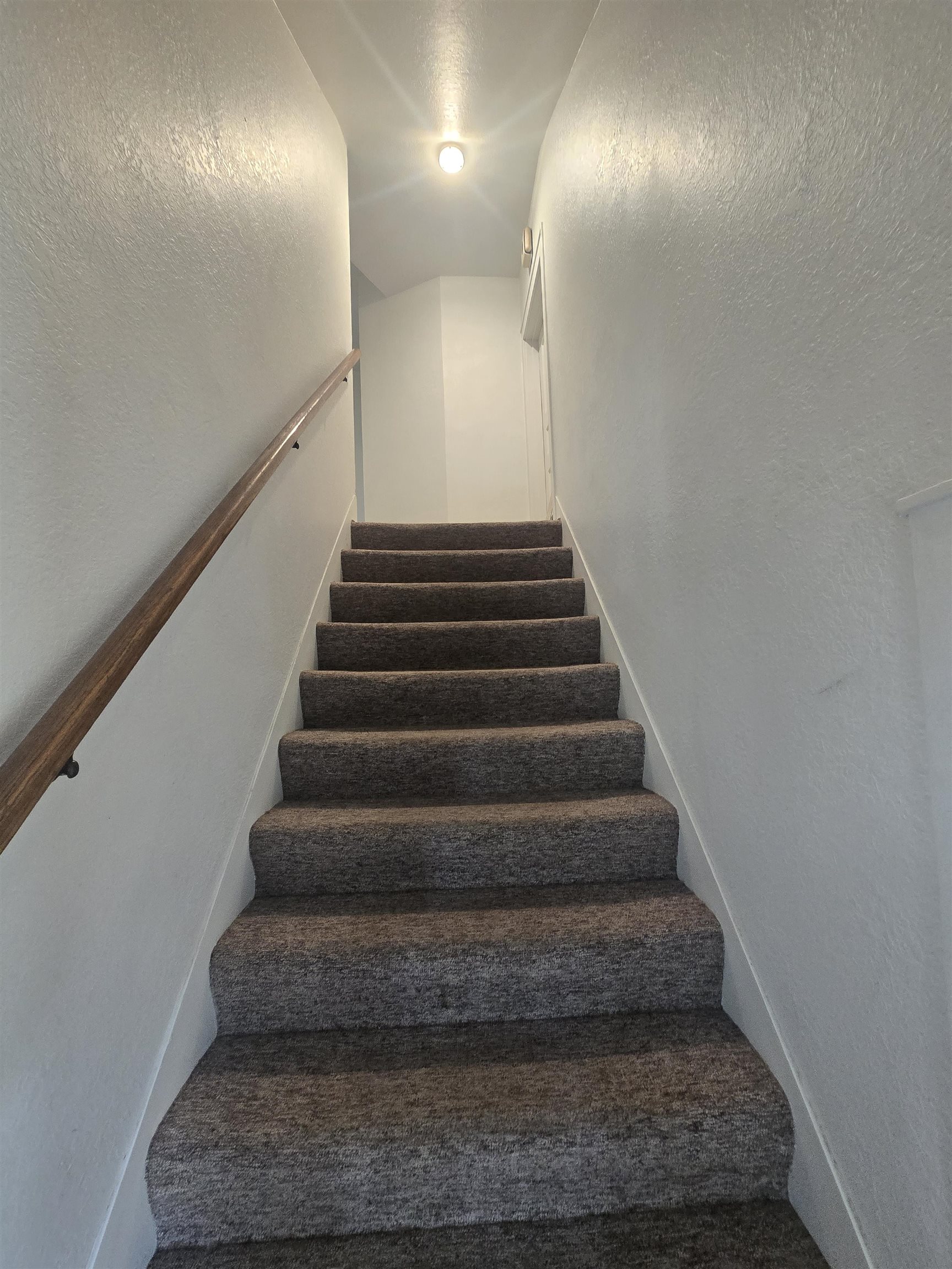 415 E Harris Street Property Photo 22
