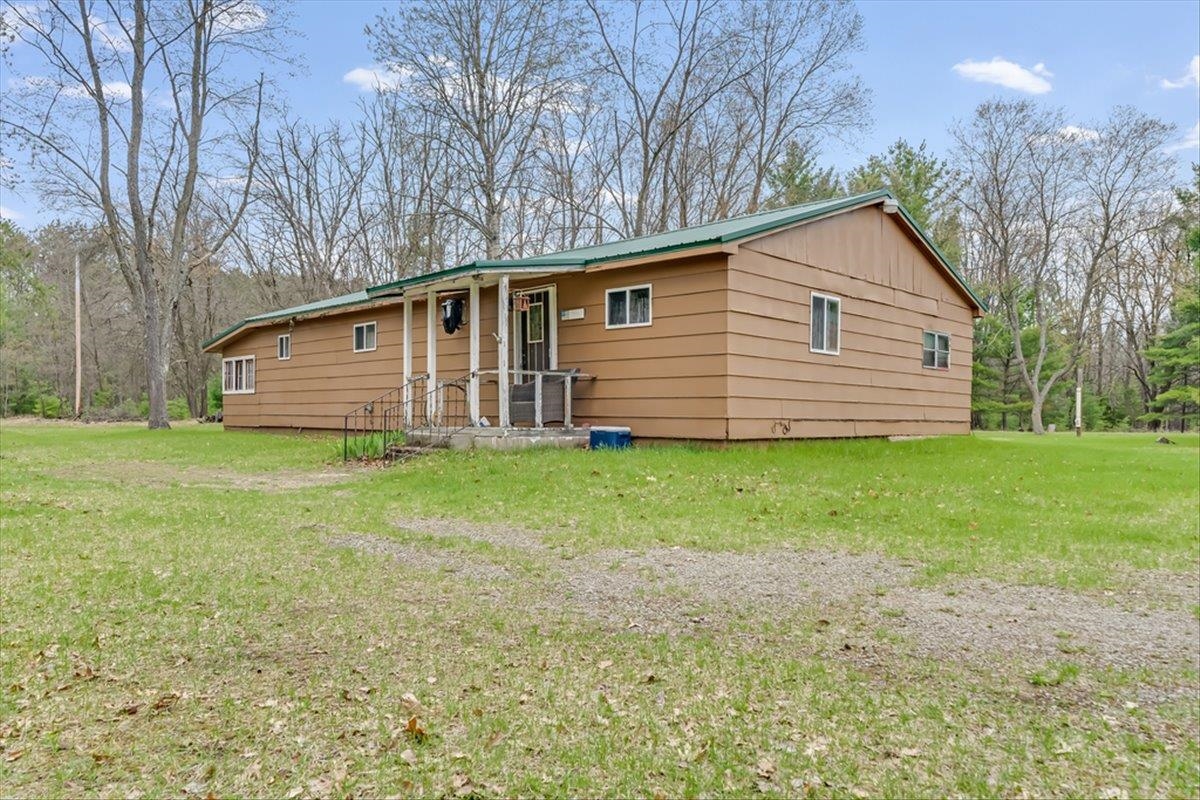 7734 Partlo Road Property Photo 1