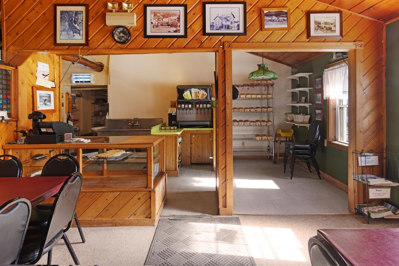 115 E State Street Property Photo 4