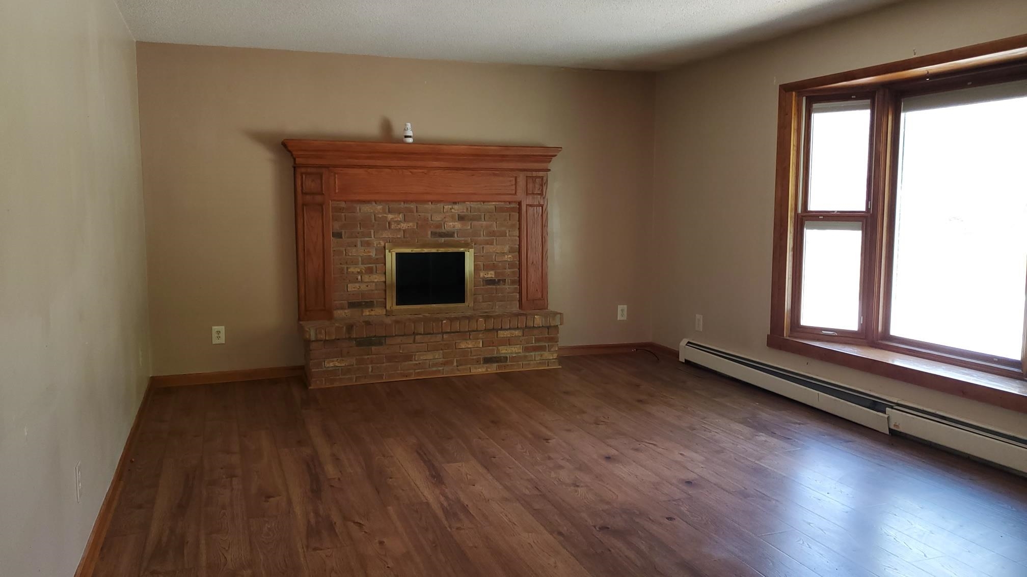 15801 Belmont Drive Property Photo 2