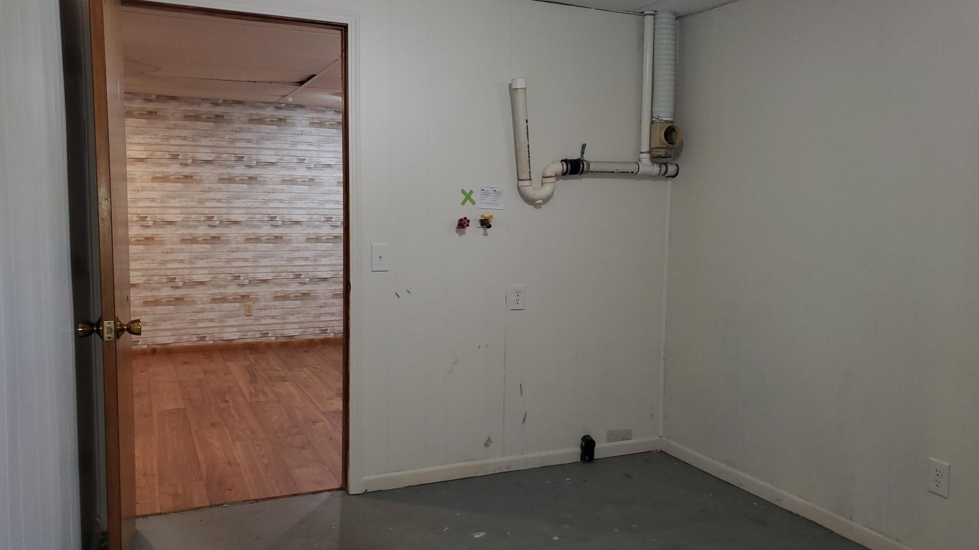 15801 Belmont Drive Property Photo 25