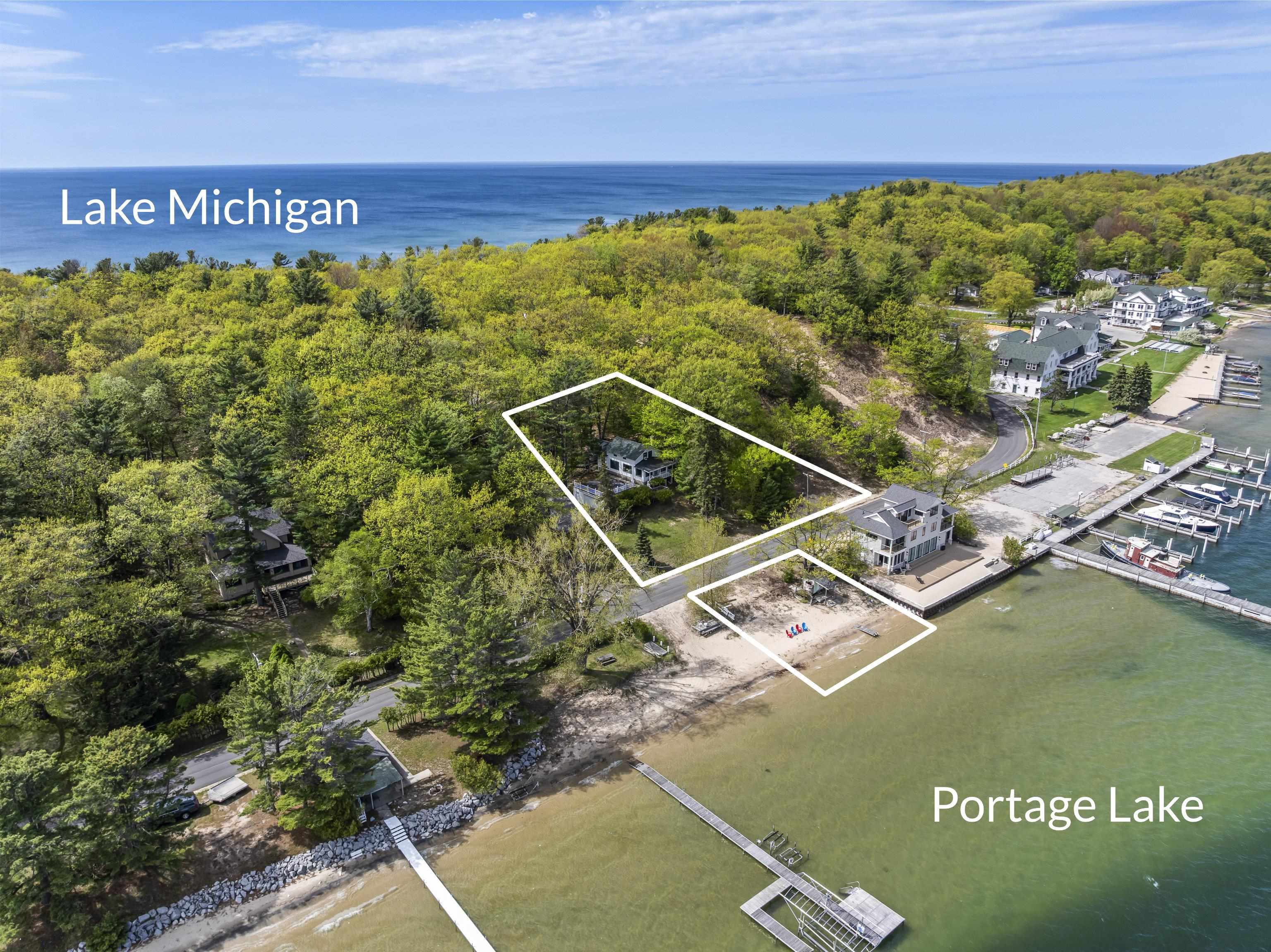 8368 Portage Point Drive Property Photo 44
