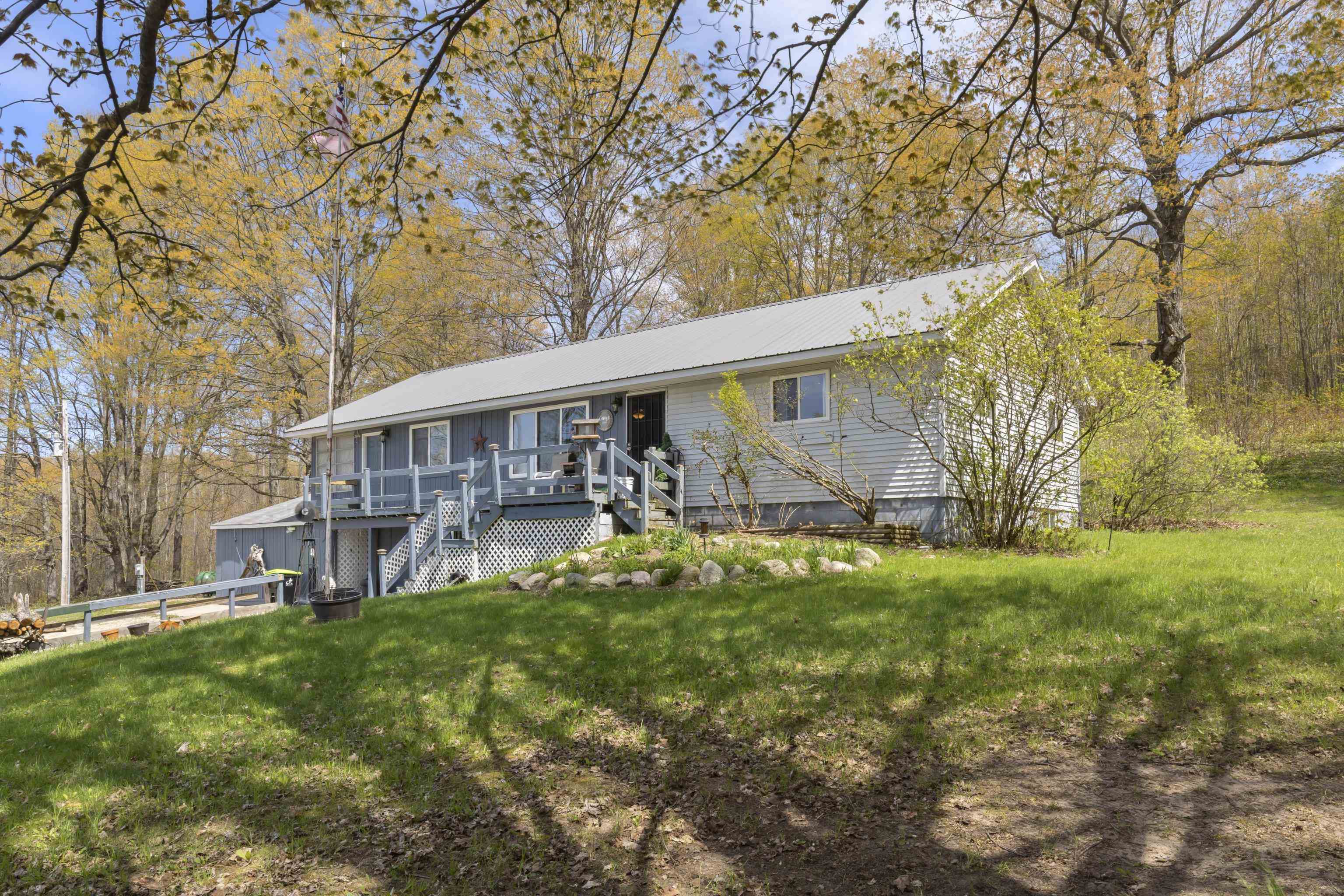 14481 Viaduct Road Property Photo 3