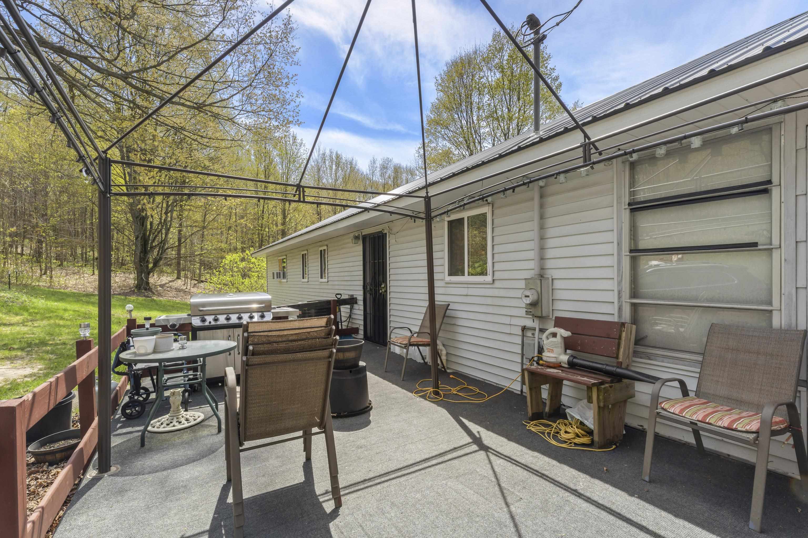 14481 Viaduct Road Property Photo 5