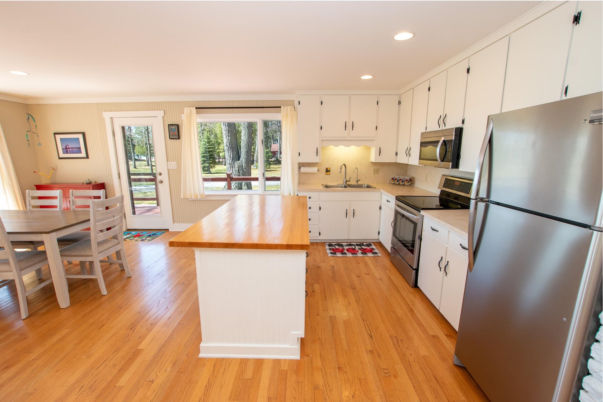 3784 S Lee Point Road Property Photo 26