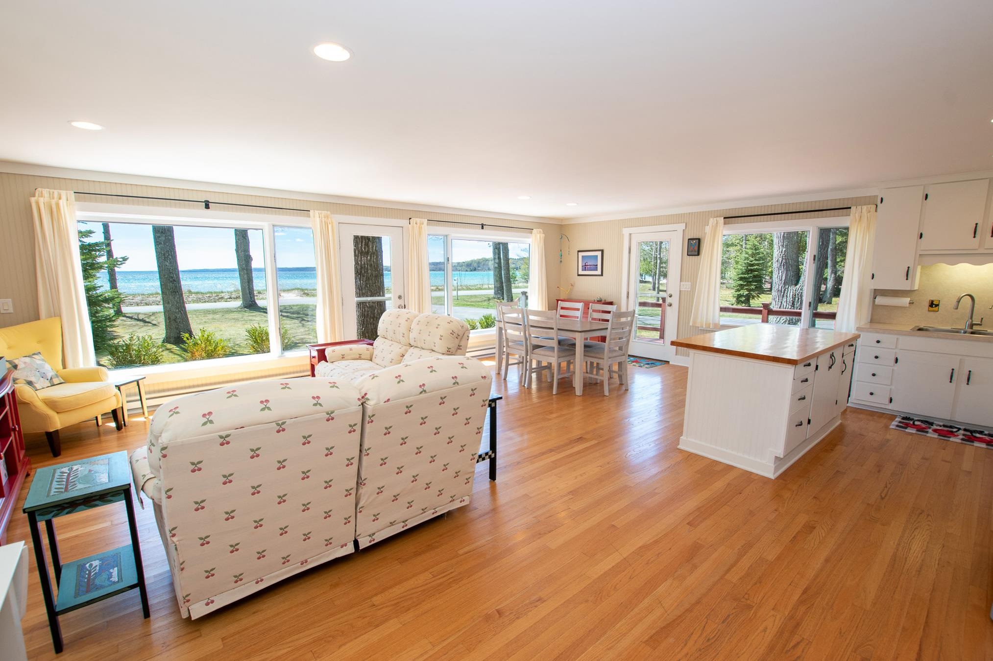 3784 S Lee Point Road Property Photo 27