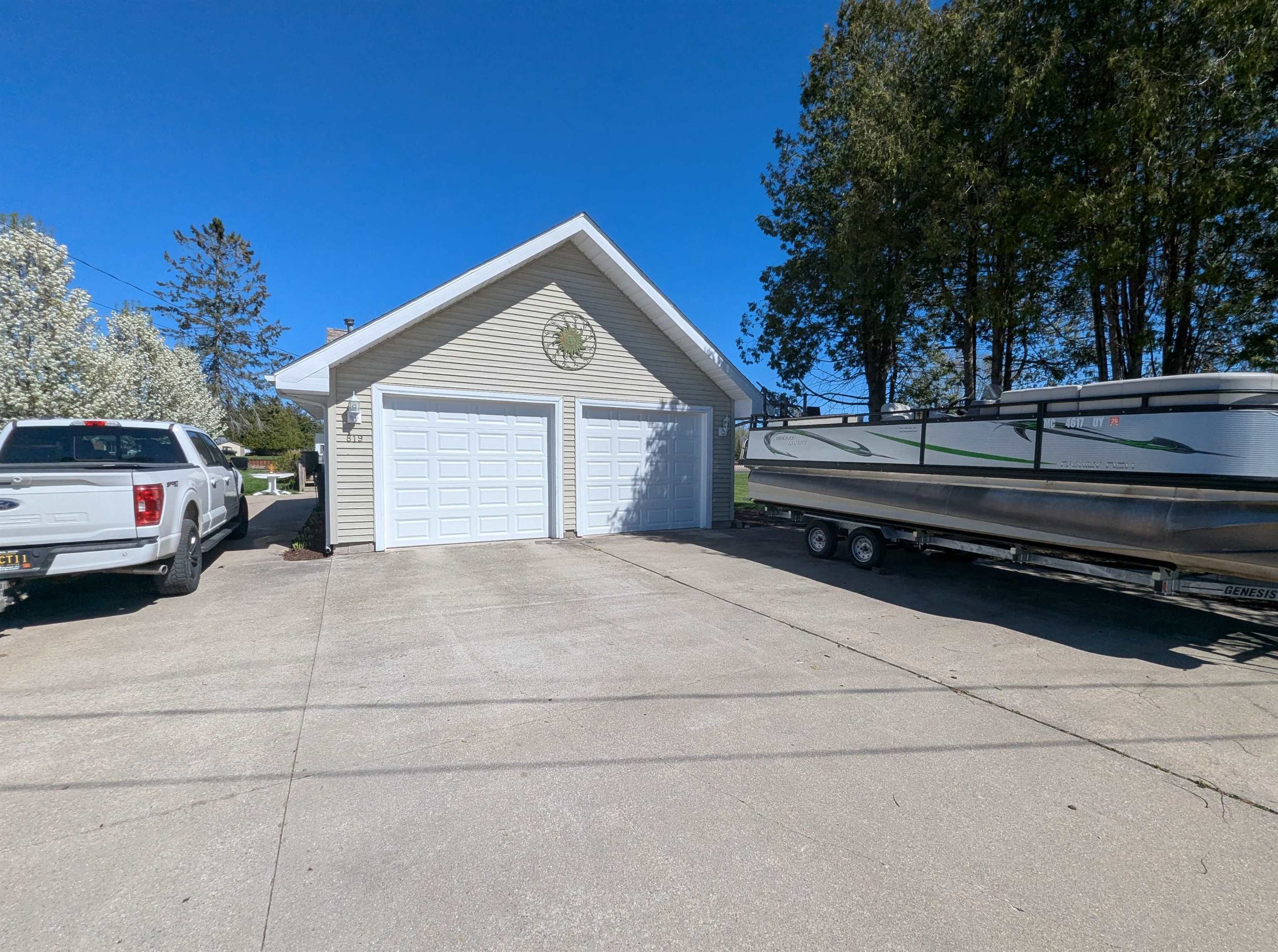 819 Augres River Drive Property Photo 11