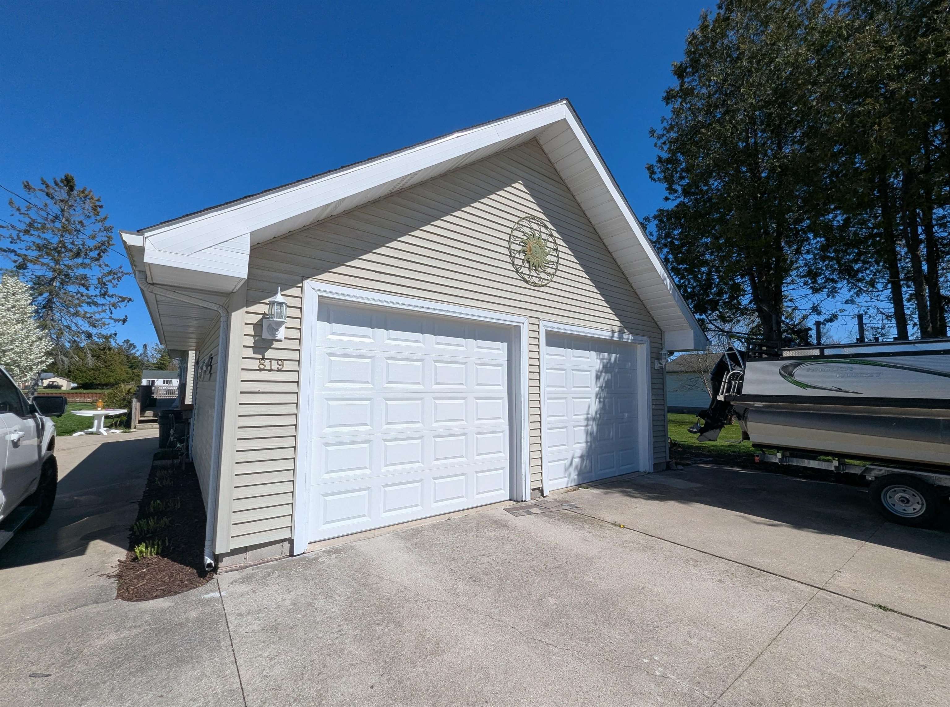 819 Augres River Drive Property Photo 12