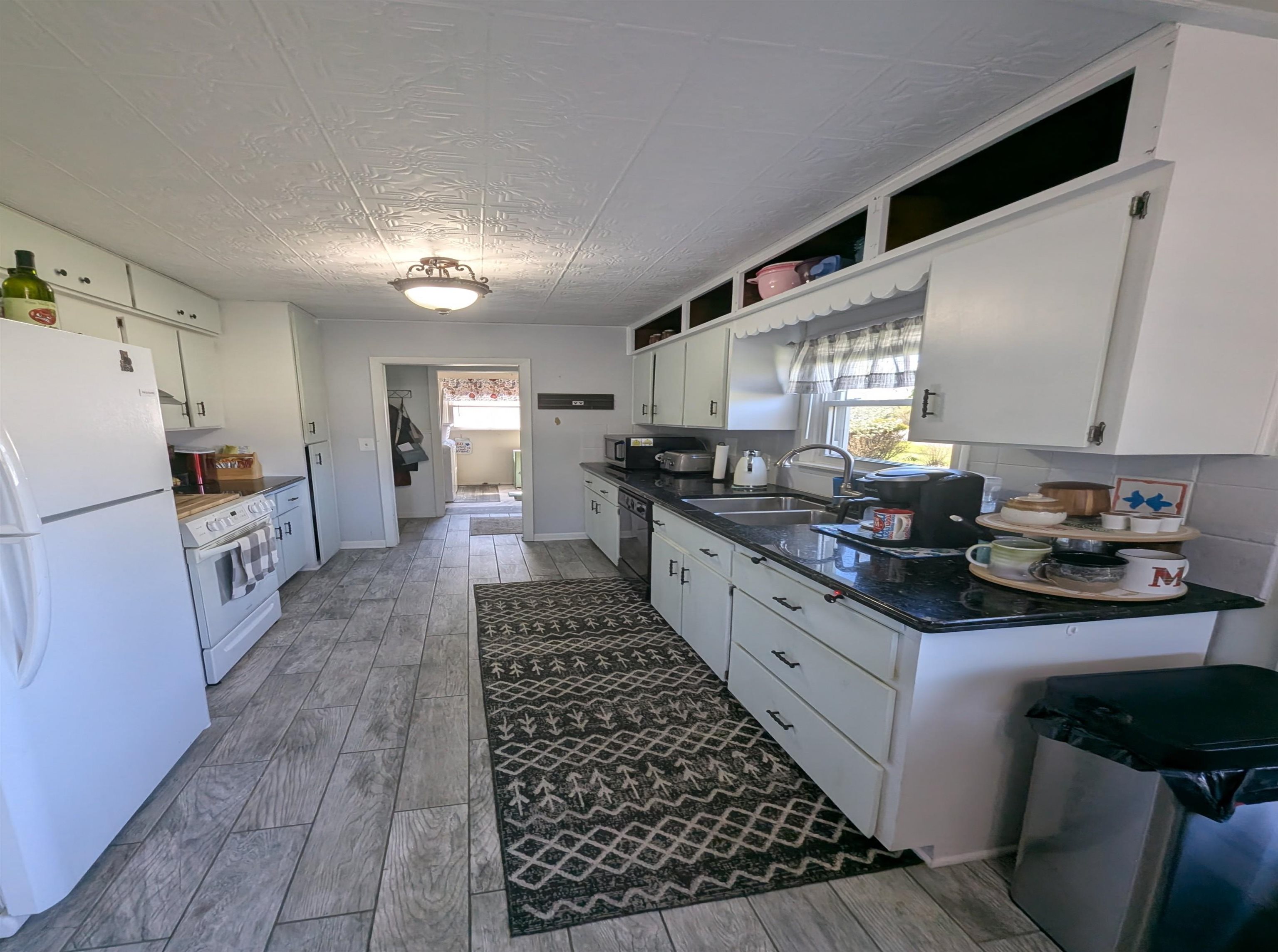 819 Augres River Drive Property Photo 26