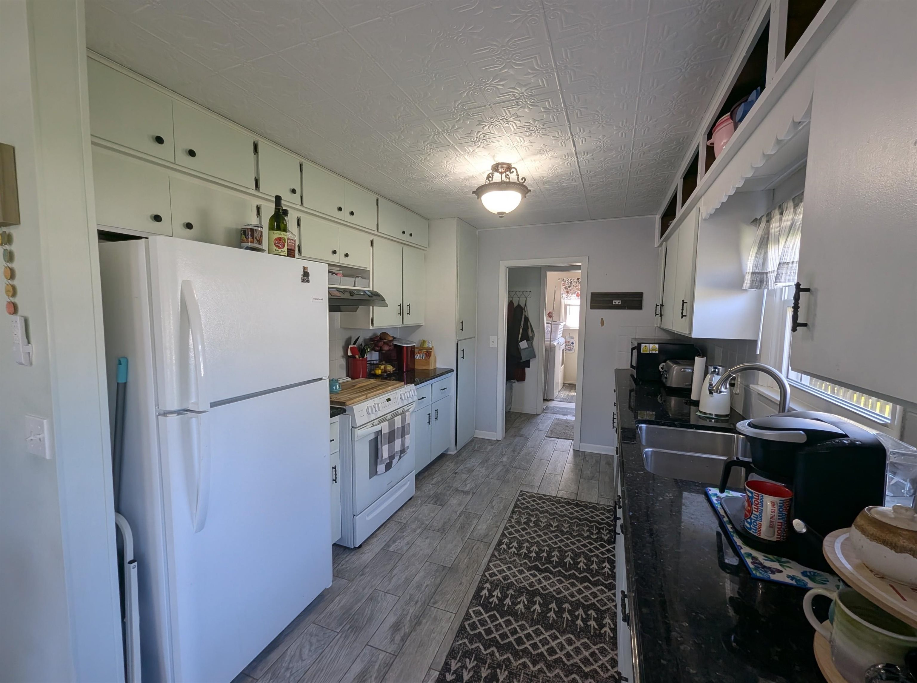819 Augres River Drive Property Photo 27