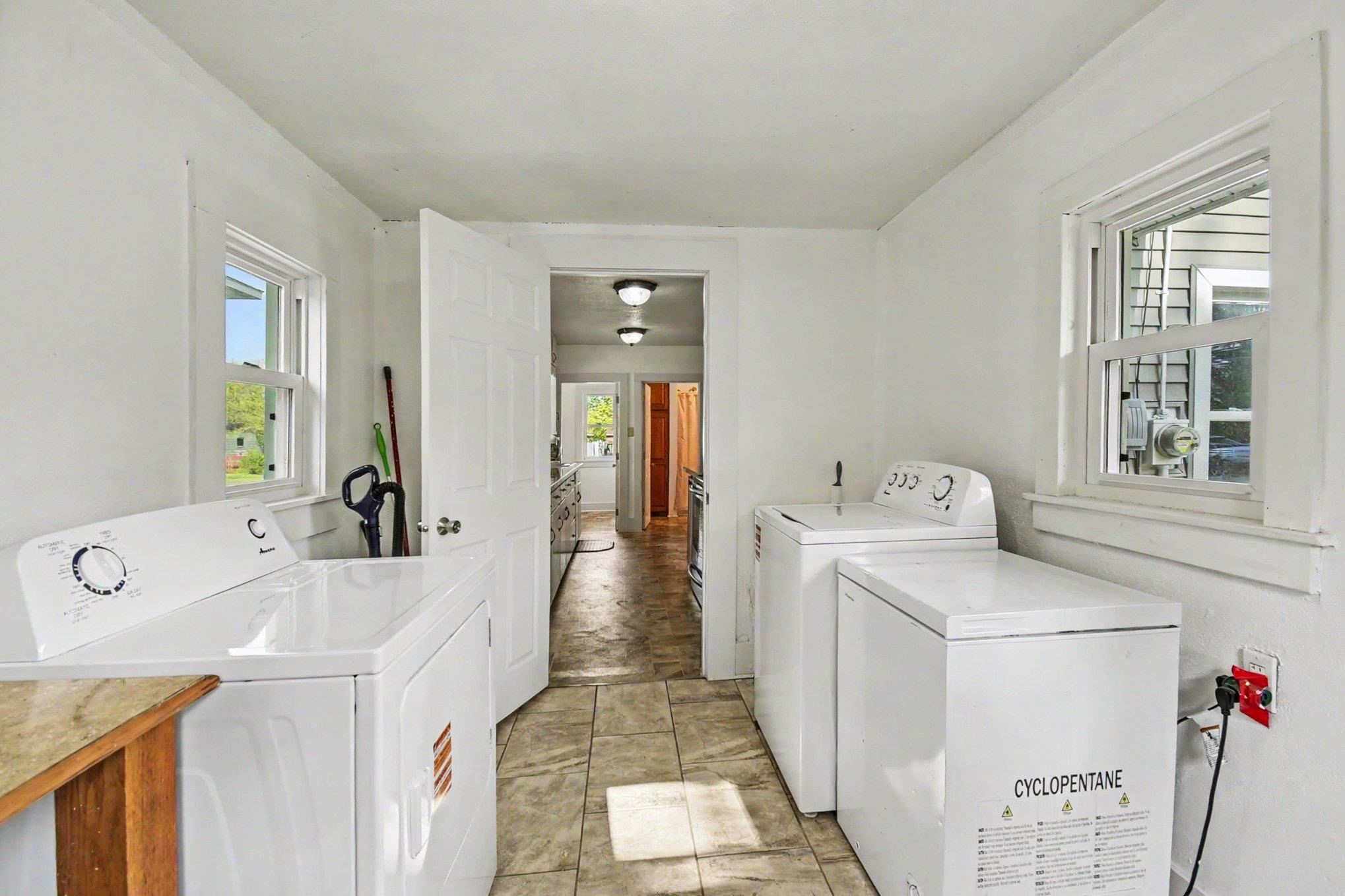 601 N Arcade Street Property Photo 10