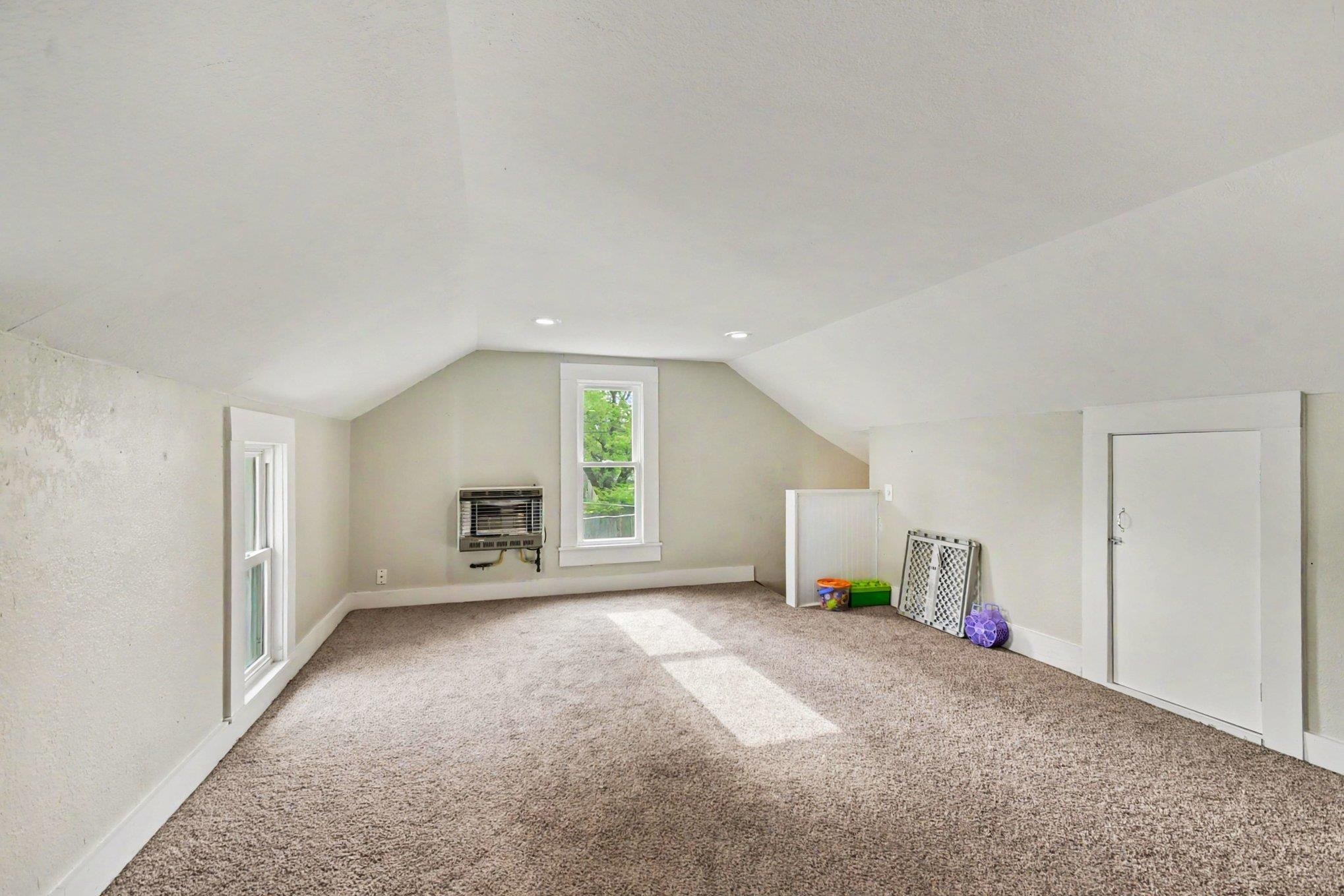 601 N Arcade Street Property Photo 12