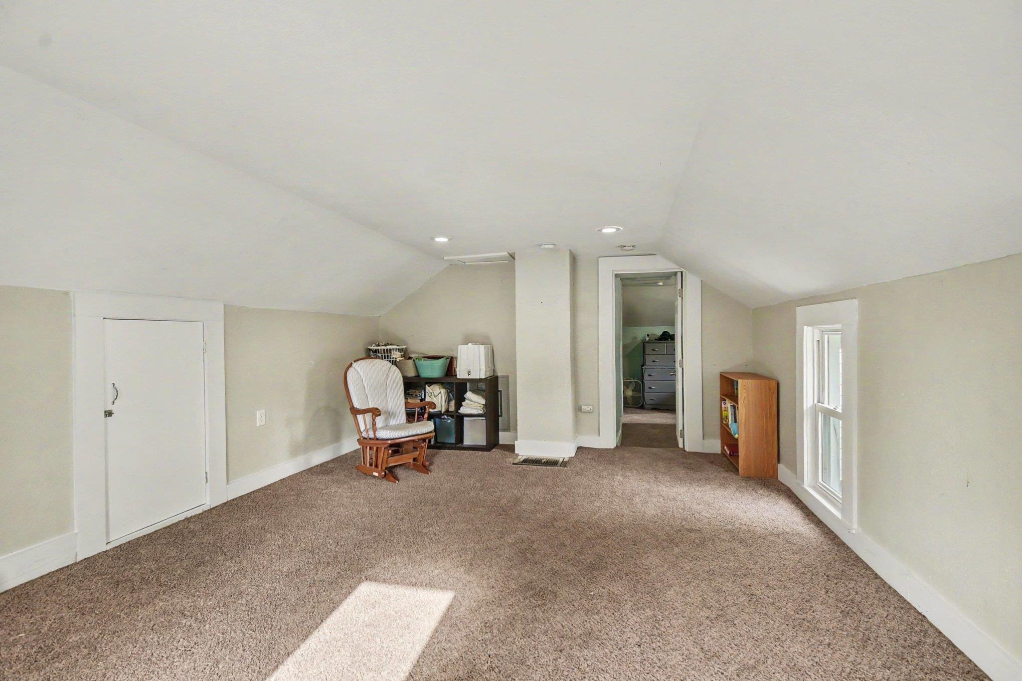 601 N Arcade Street Property Photo 13