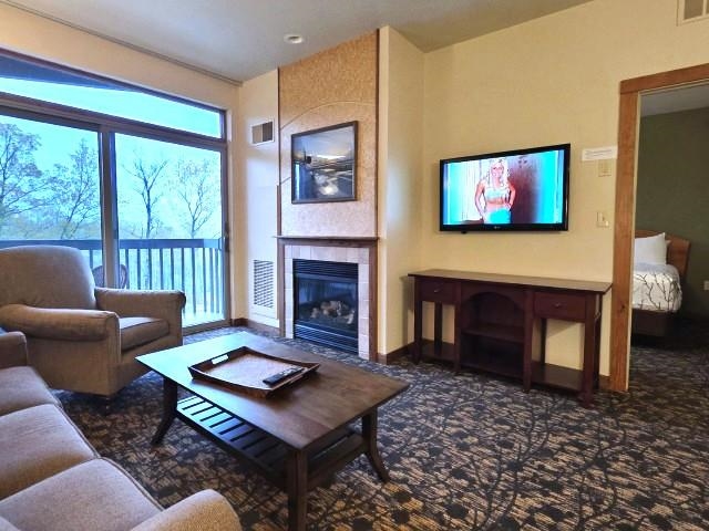 2400 Troon South Property Photo 2