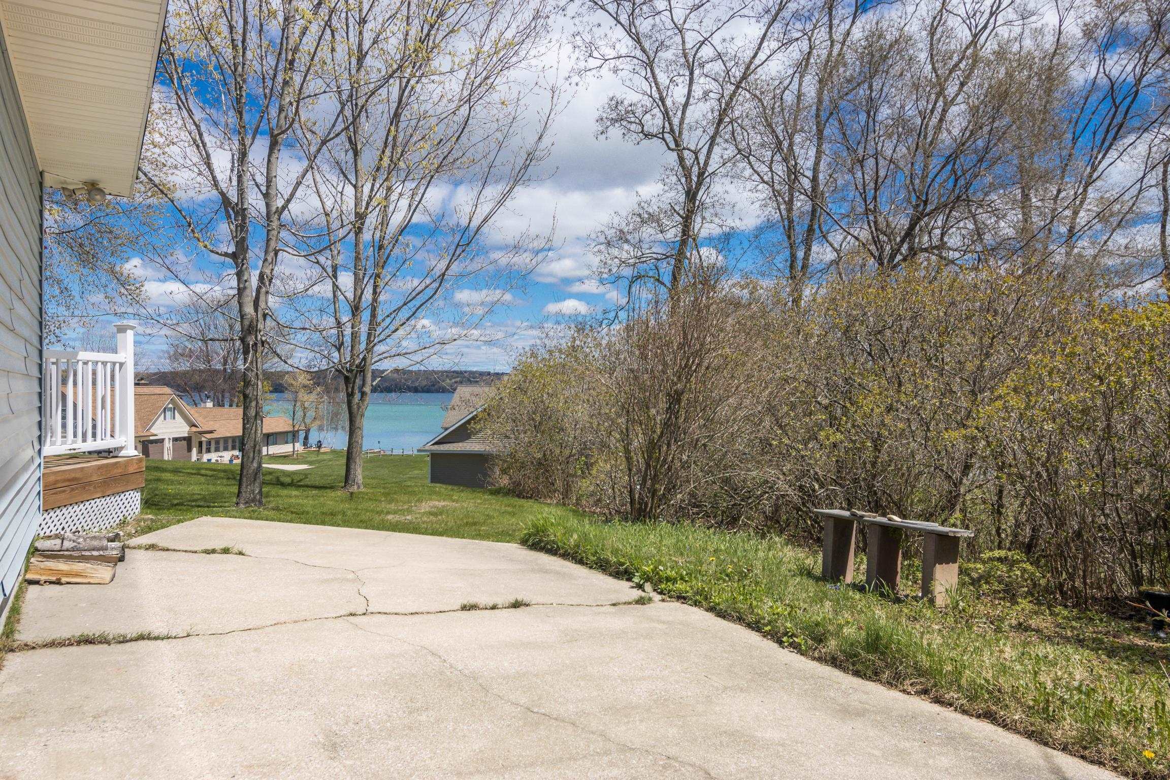 12323 Third Street Property Photo 21