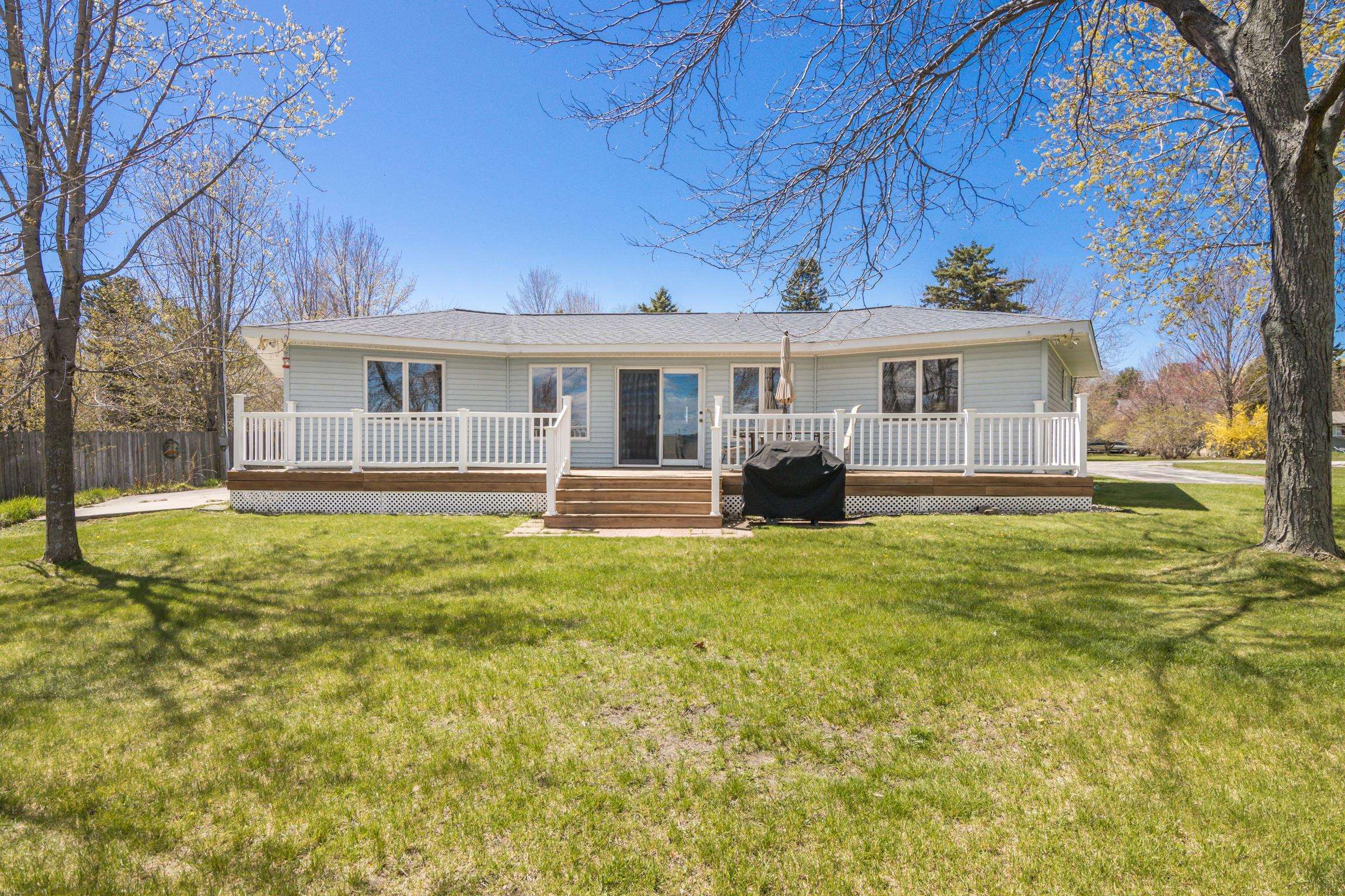 12323 Third Street Property Photo 22
