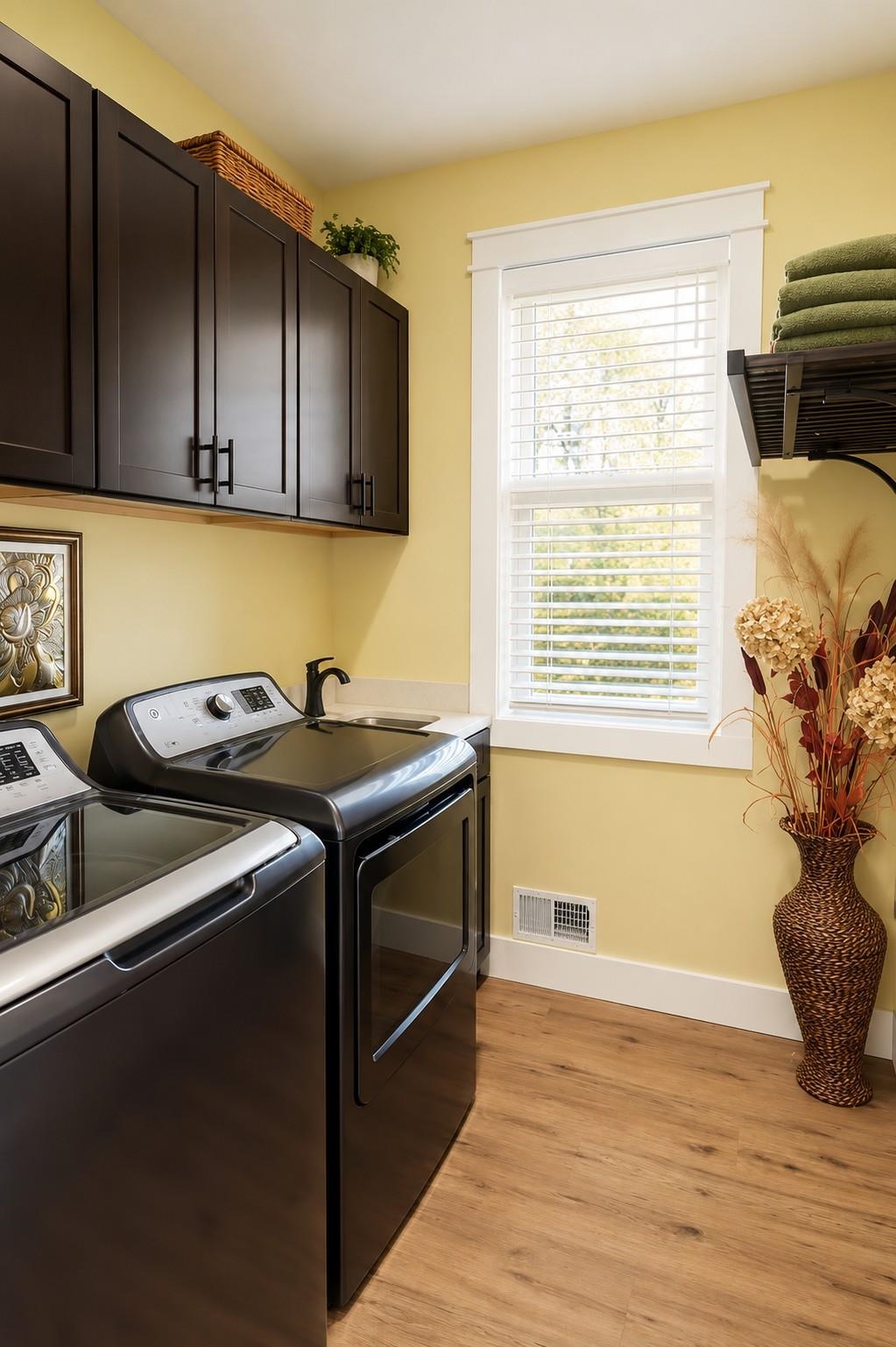4245 Eagles View Property Photo 37