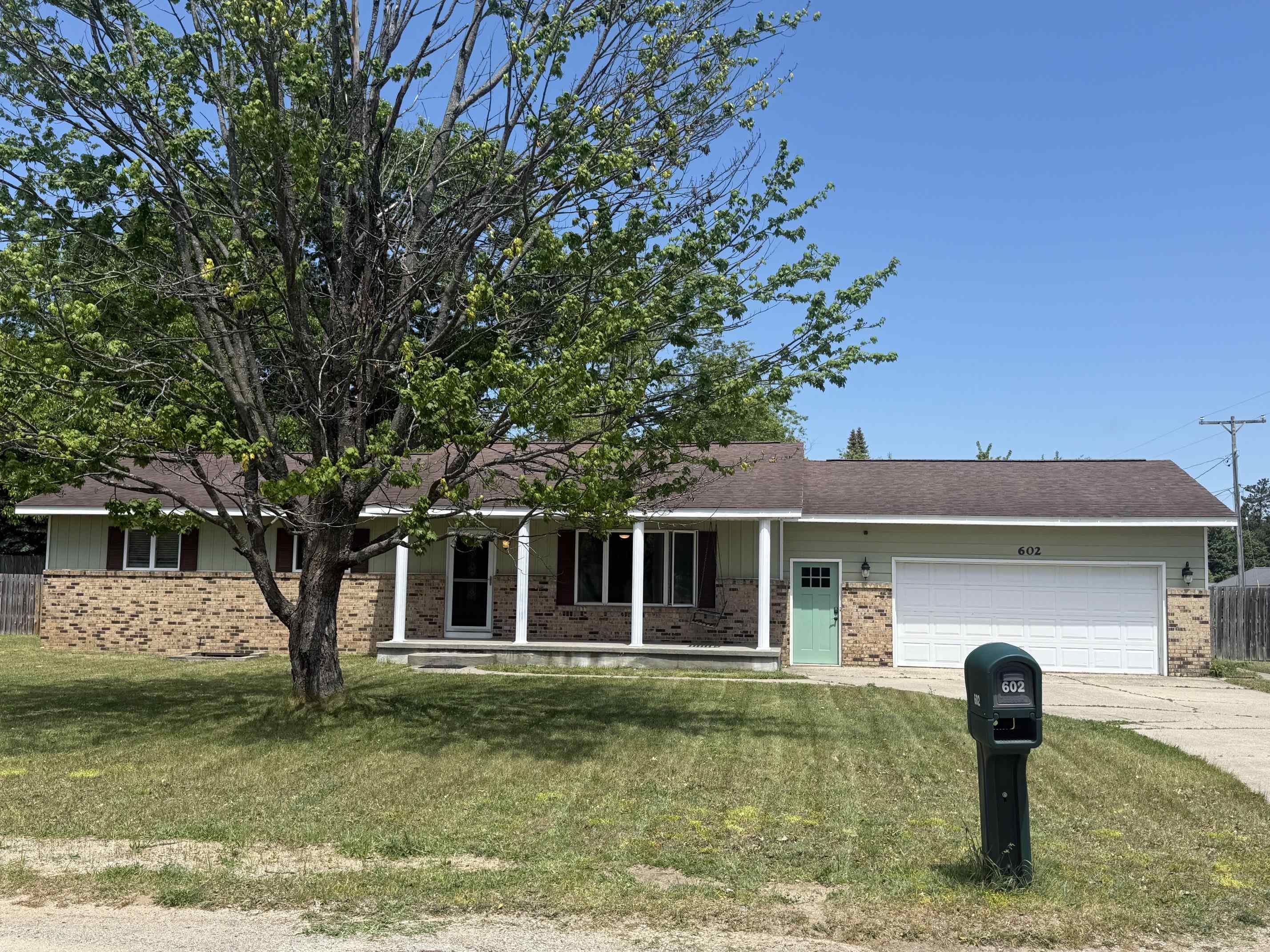 602 Lincoln Street Property Photo 1