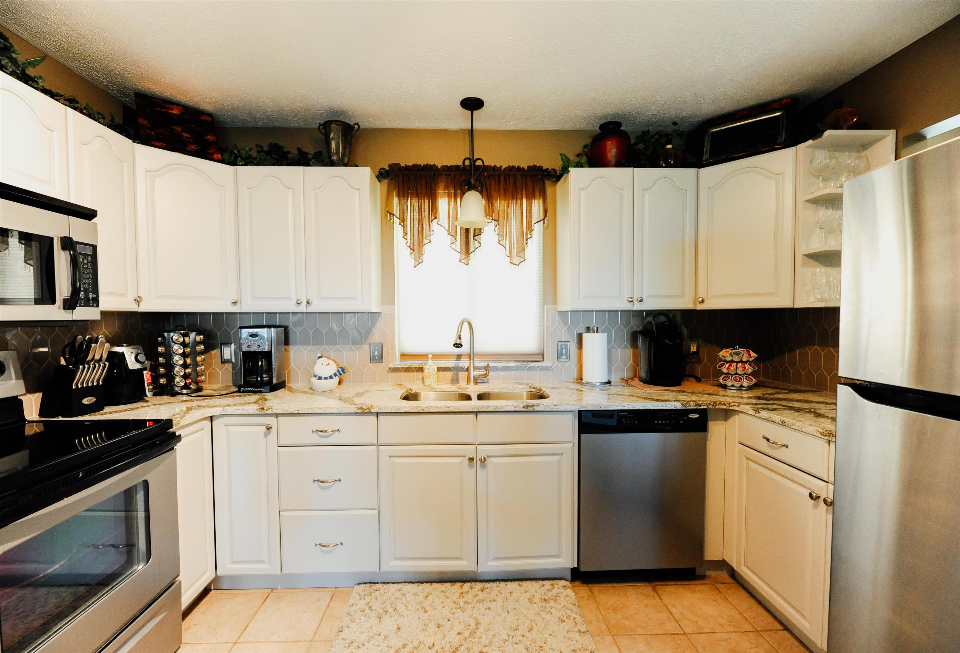 11255 E Fort Road Property Photo 5