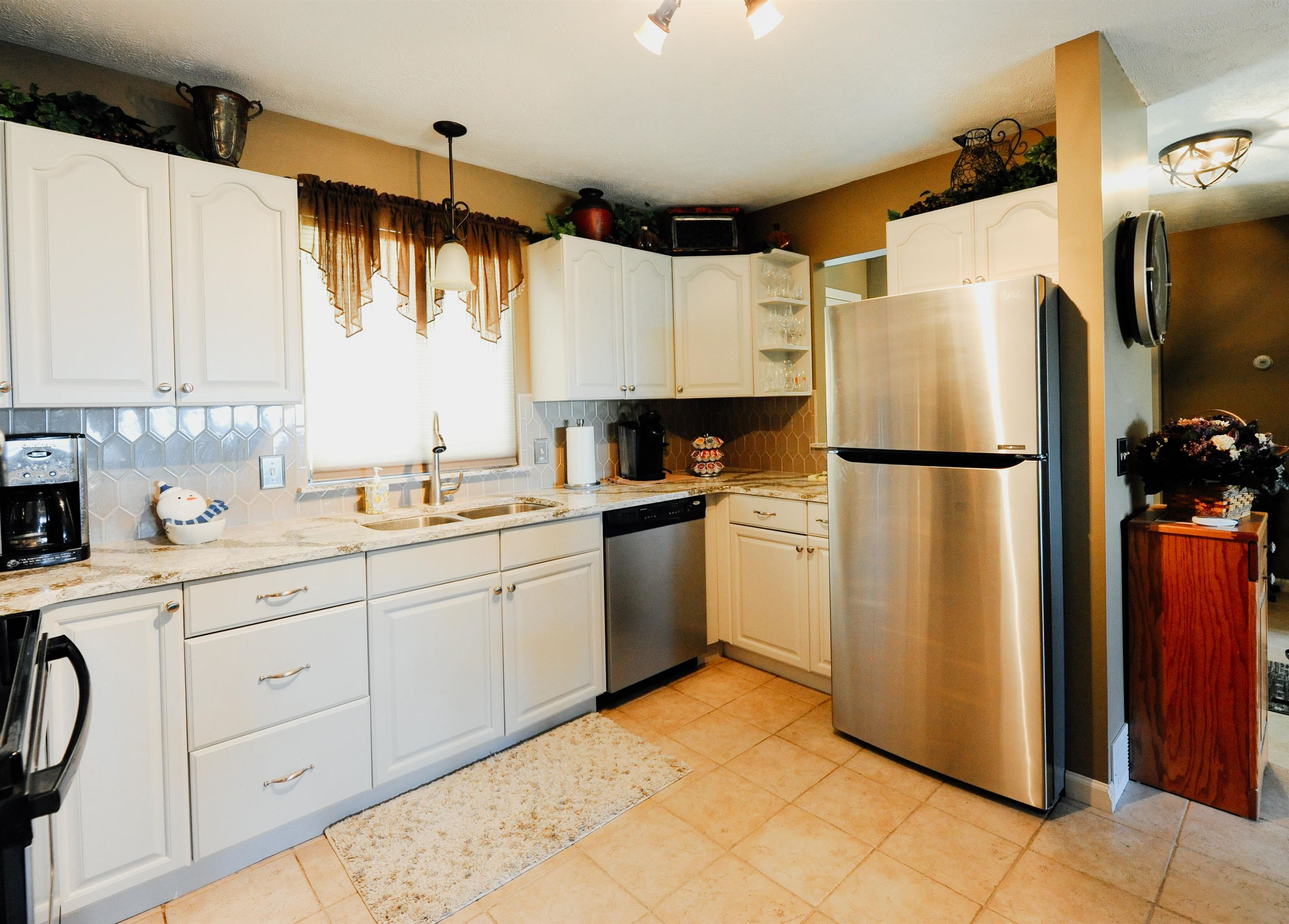 11255 E Fort Road Property Photo 6