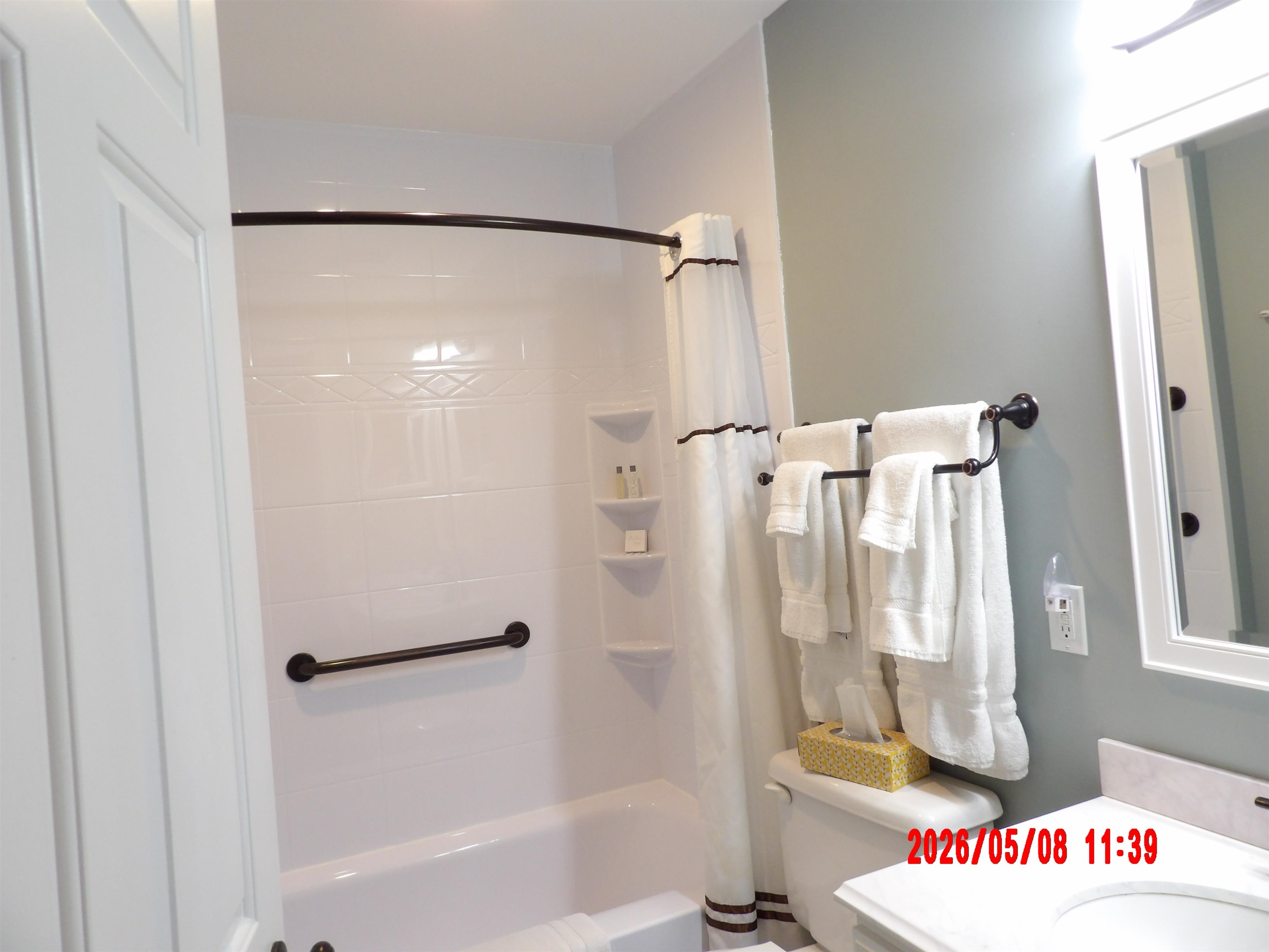 1246 Sunnyside Property Photo 9
