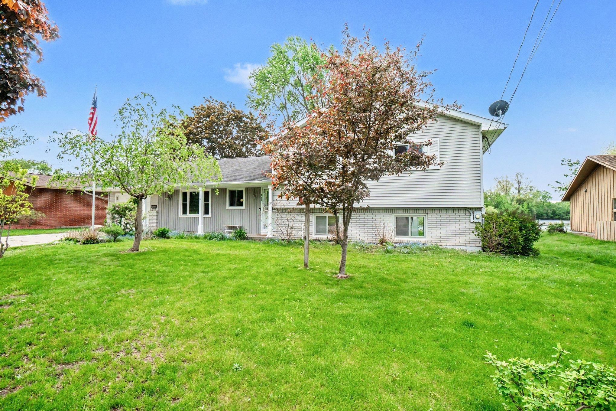 937 Riverview Drive Property Photo 24
