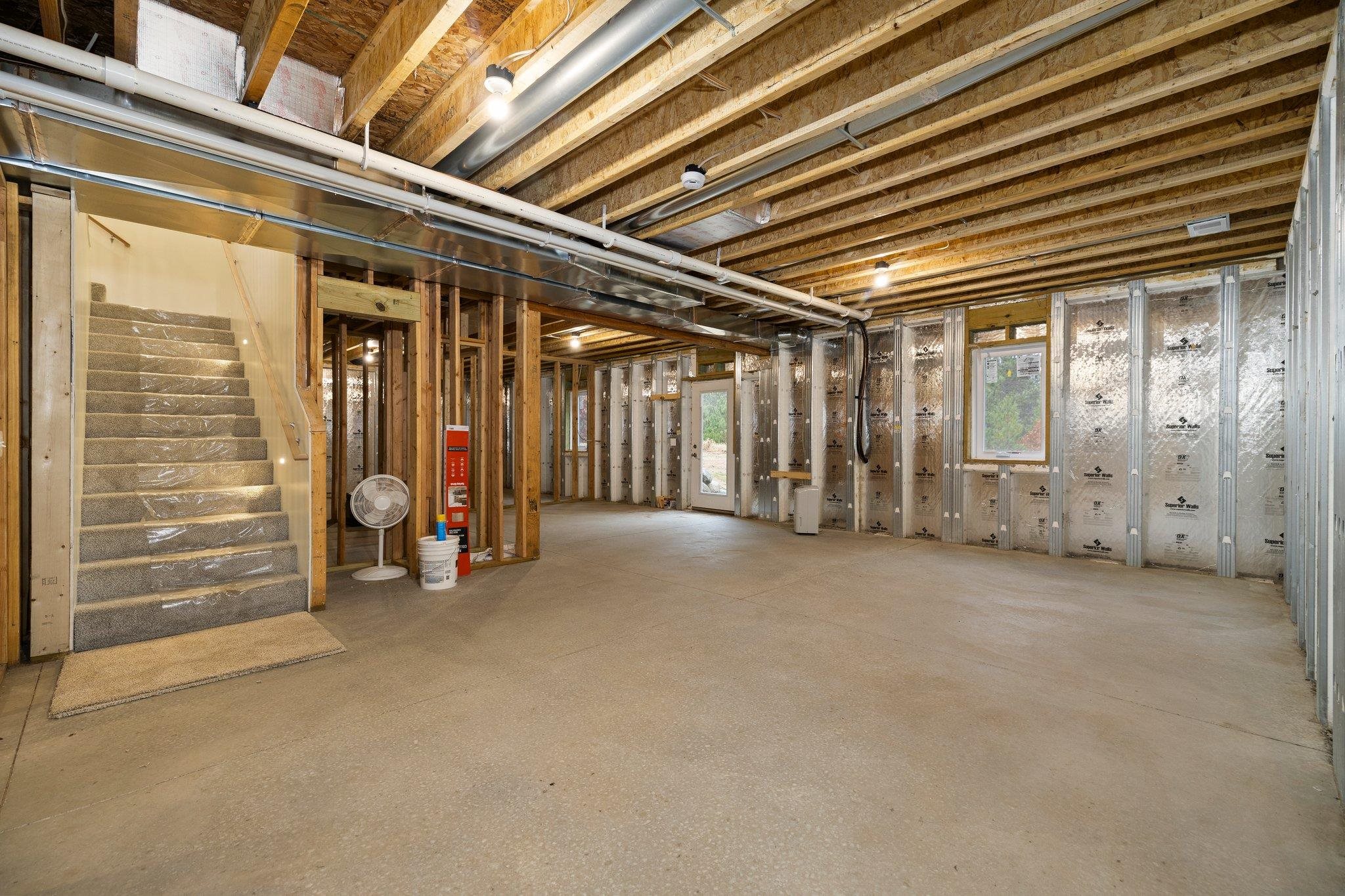 2741 Danbury Road Property Photo 27