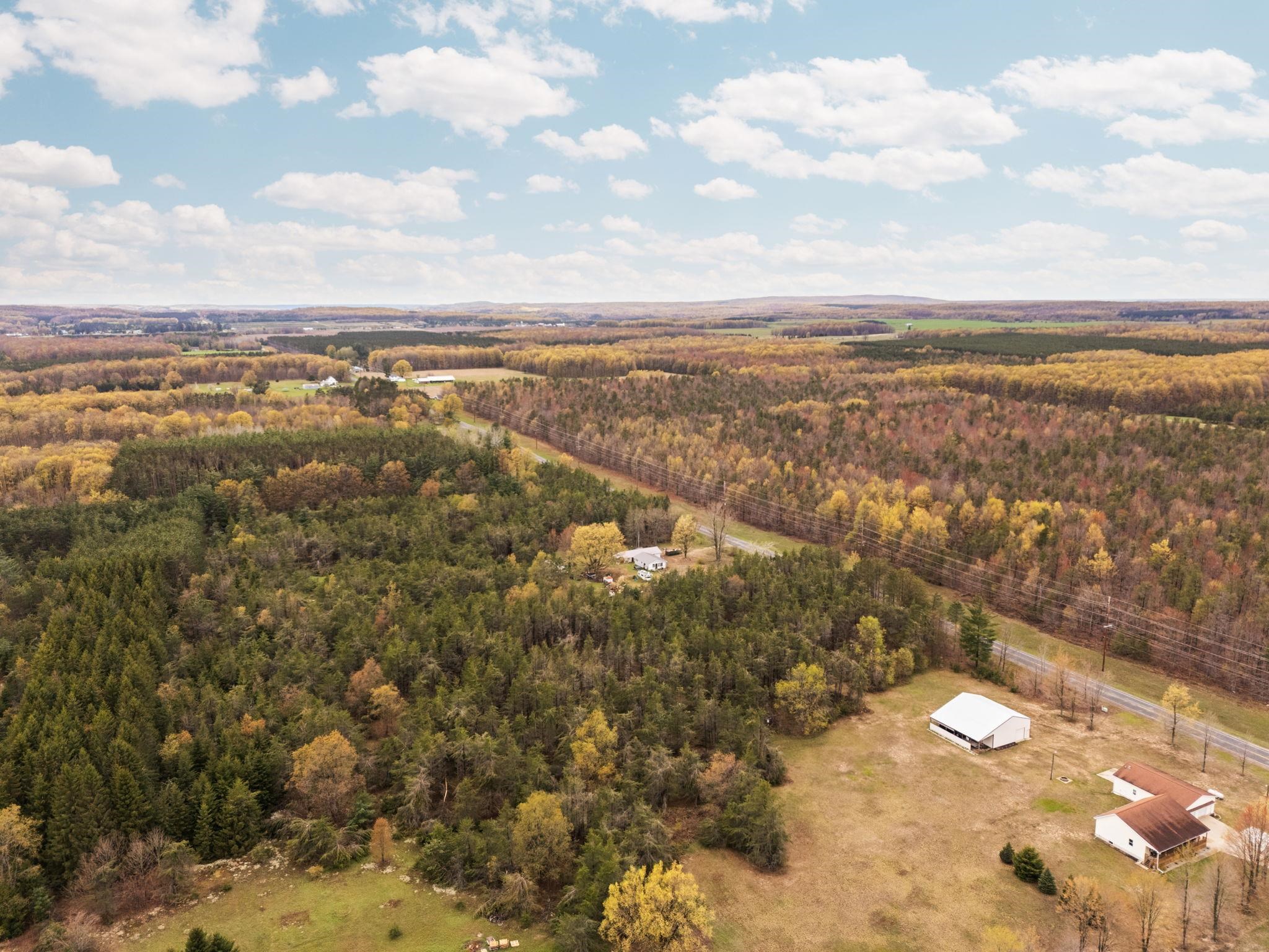 960 E 32 Road Property Photo 5