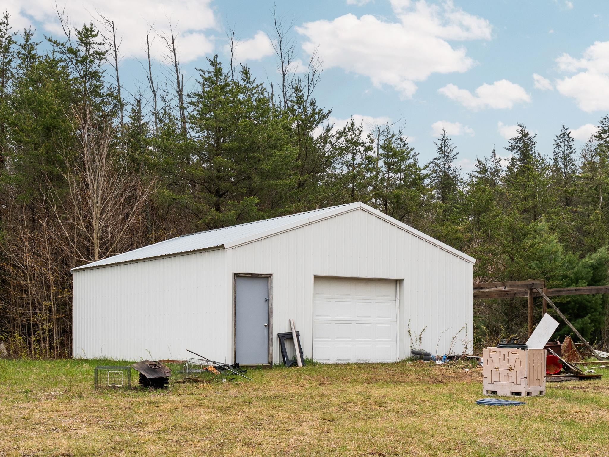 960 E 32 Road Property Photo 17