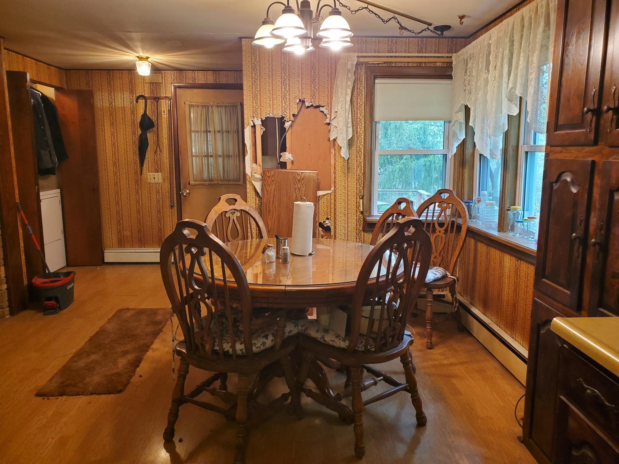 205 Highland Property Photo 7