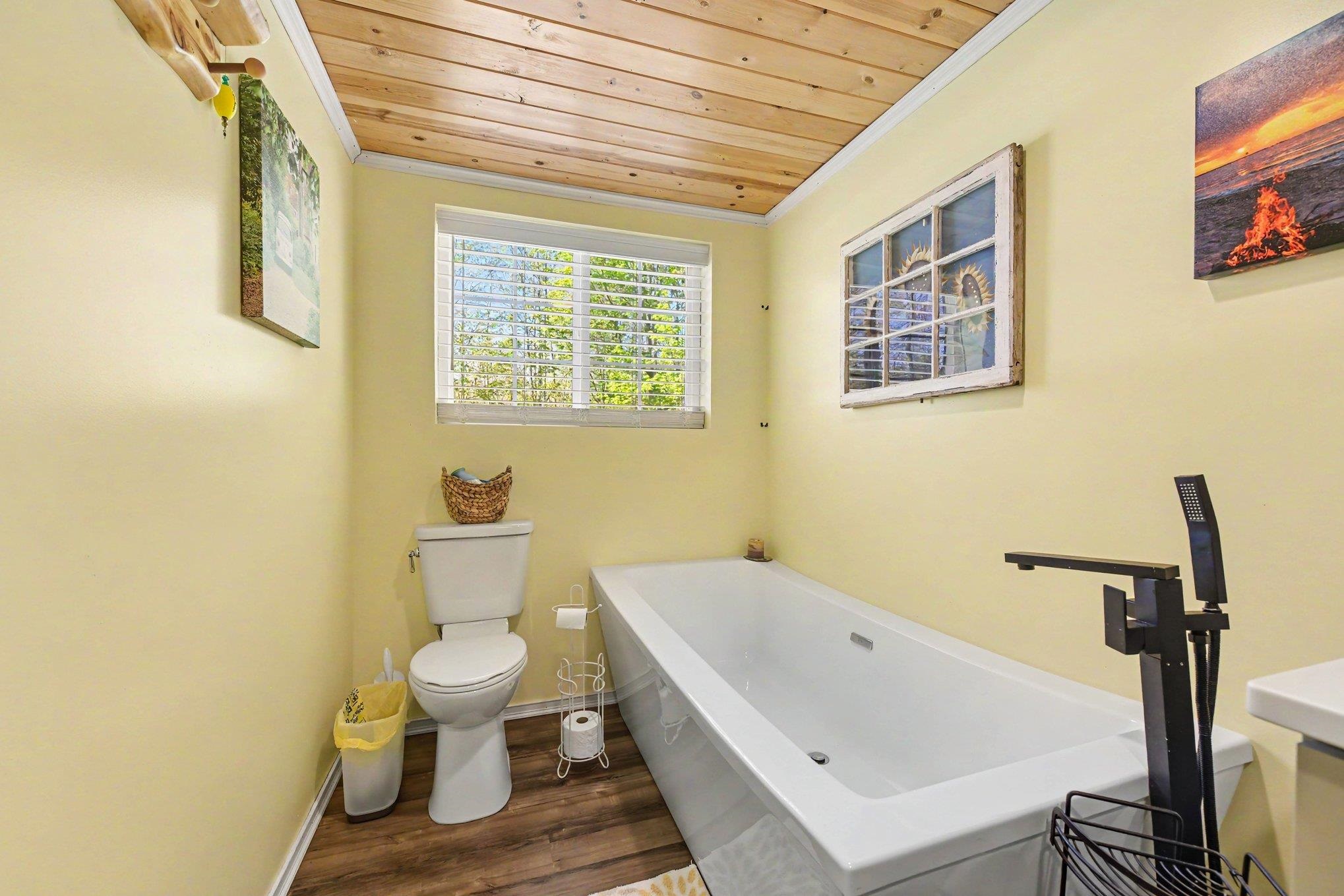 5391 Scholl Road Property Photo 10
