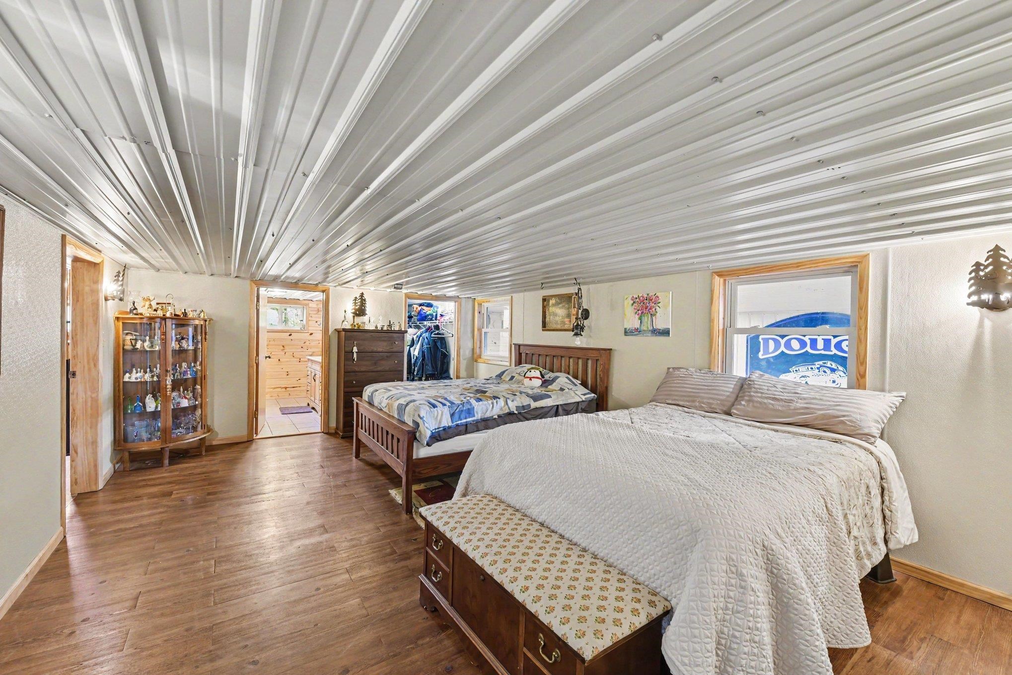 5391 Scholl Road Property Photo 22