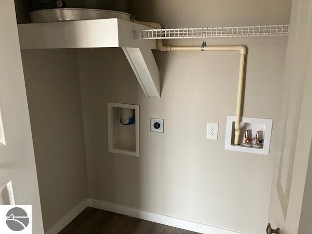 E Walton Road Property Photo 9