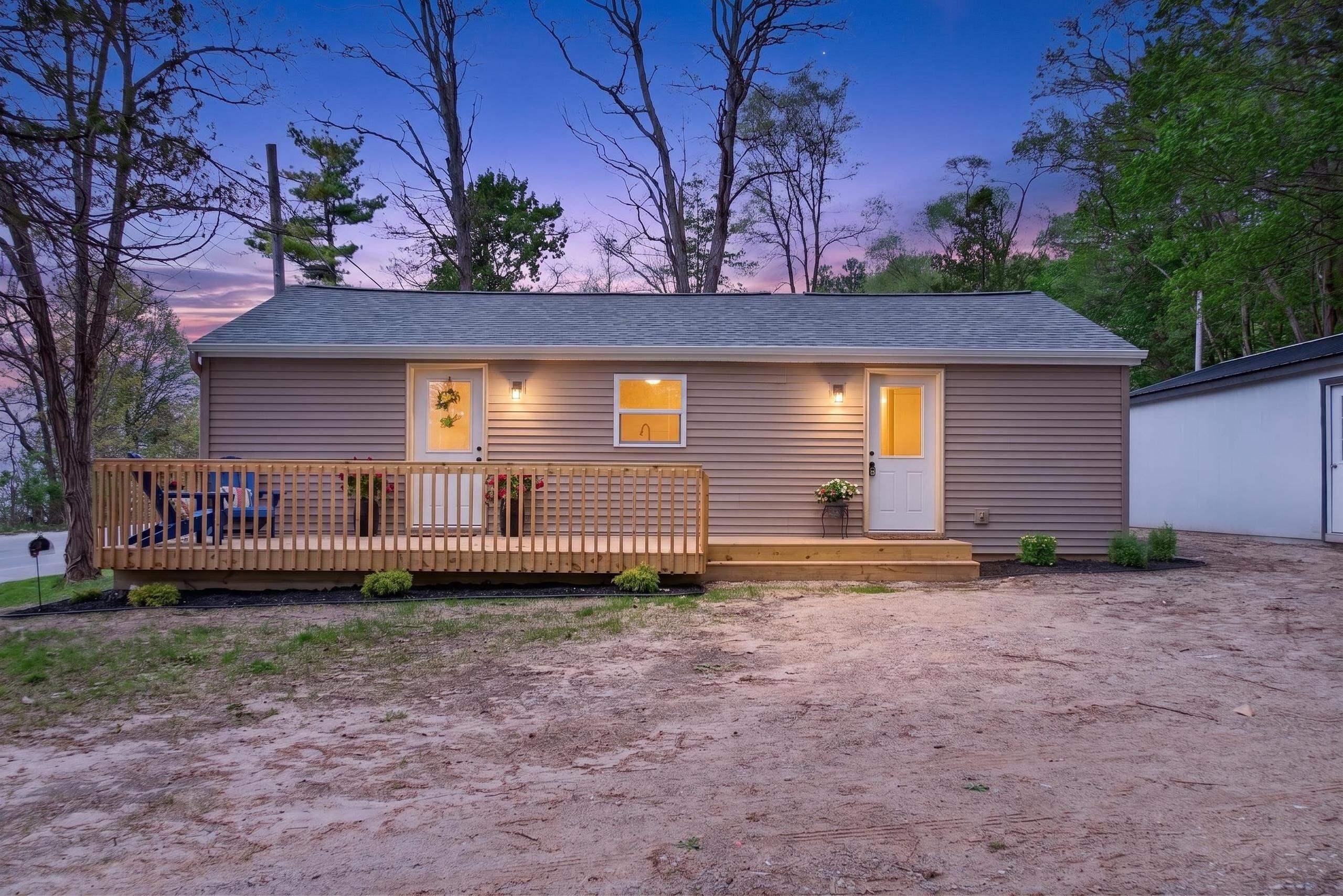 4494 Five Mile Road Property Photo 1