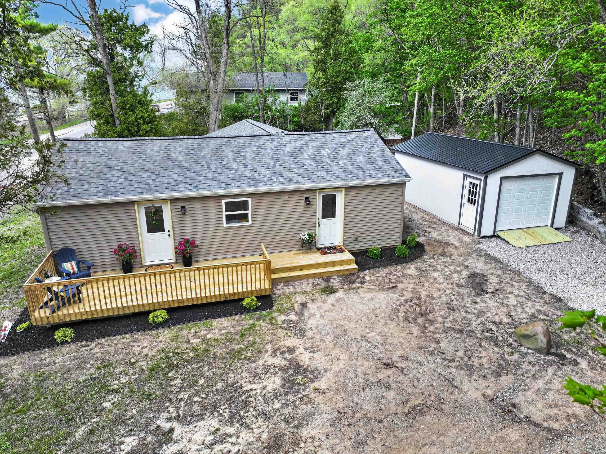 4494 Five Mile Road Property Photo 5
