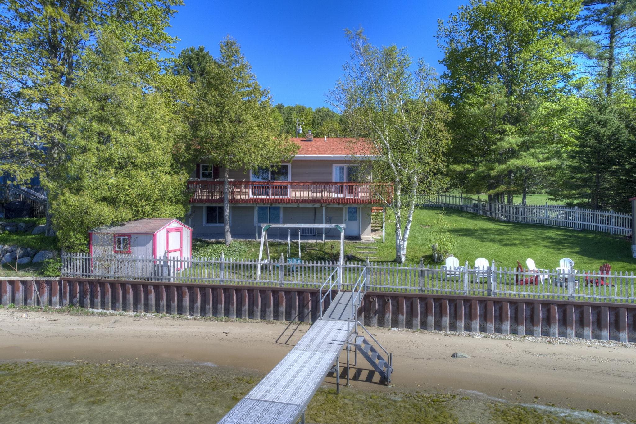 488 S Stony Point Road Property Photo 2