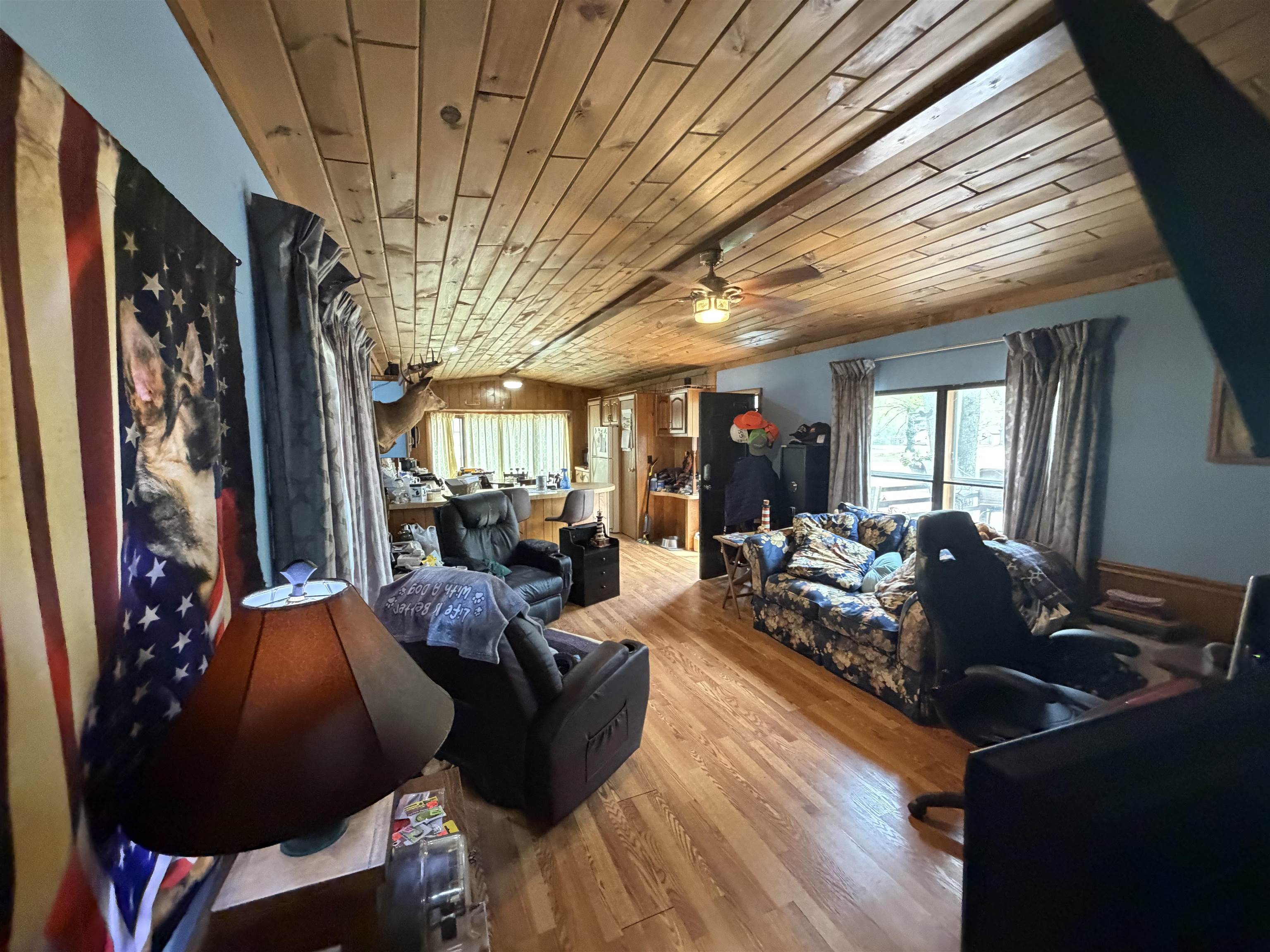 2245 Edgewood Property Photo 9