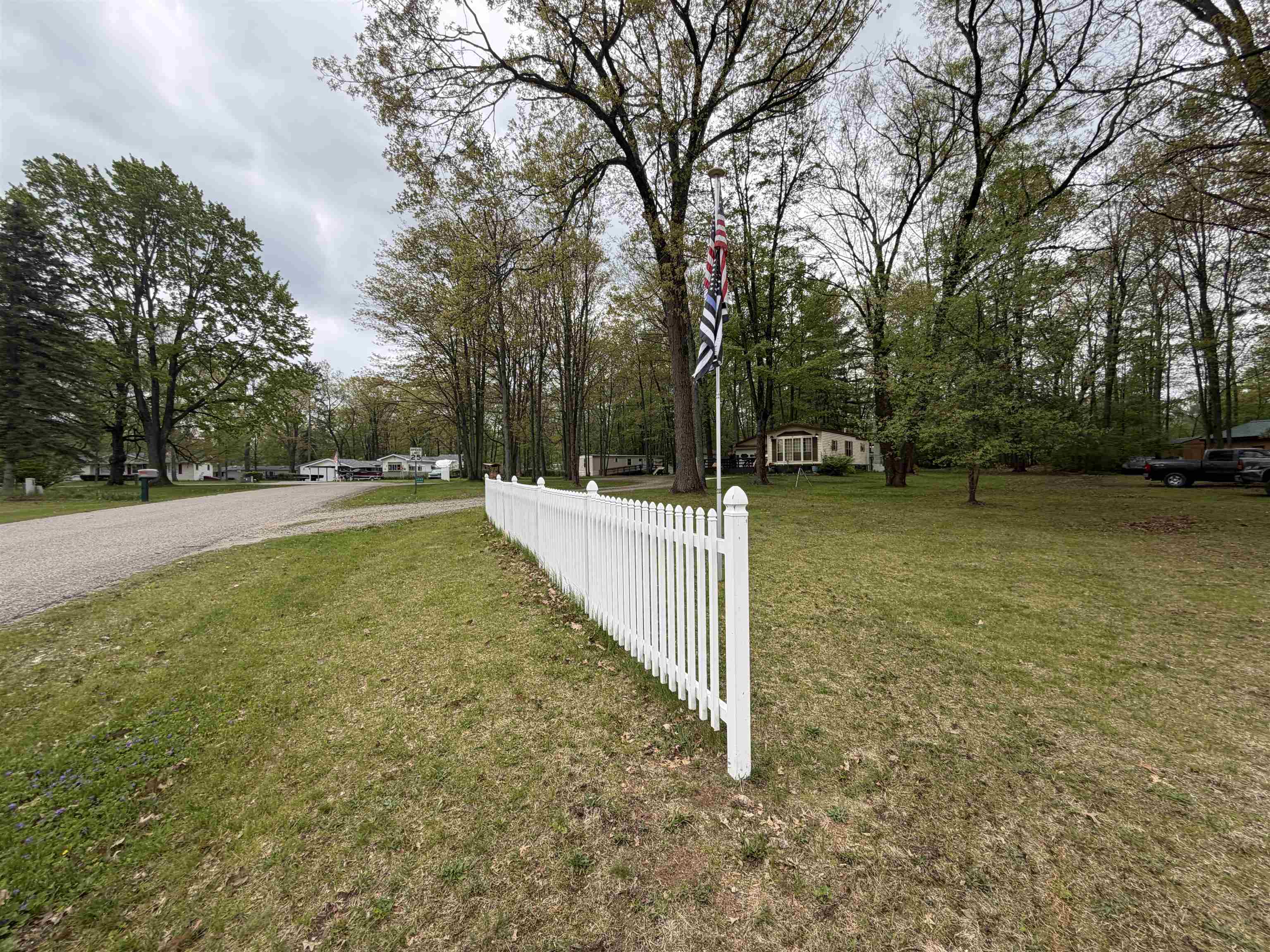 2245 Edgewood Property Photo 20