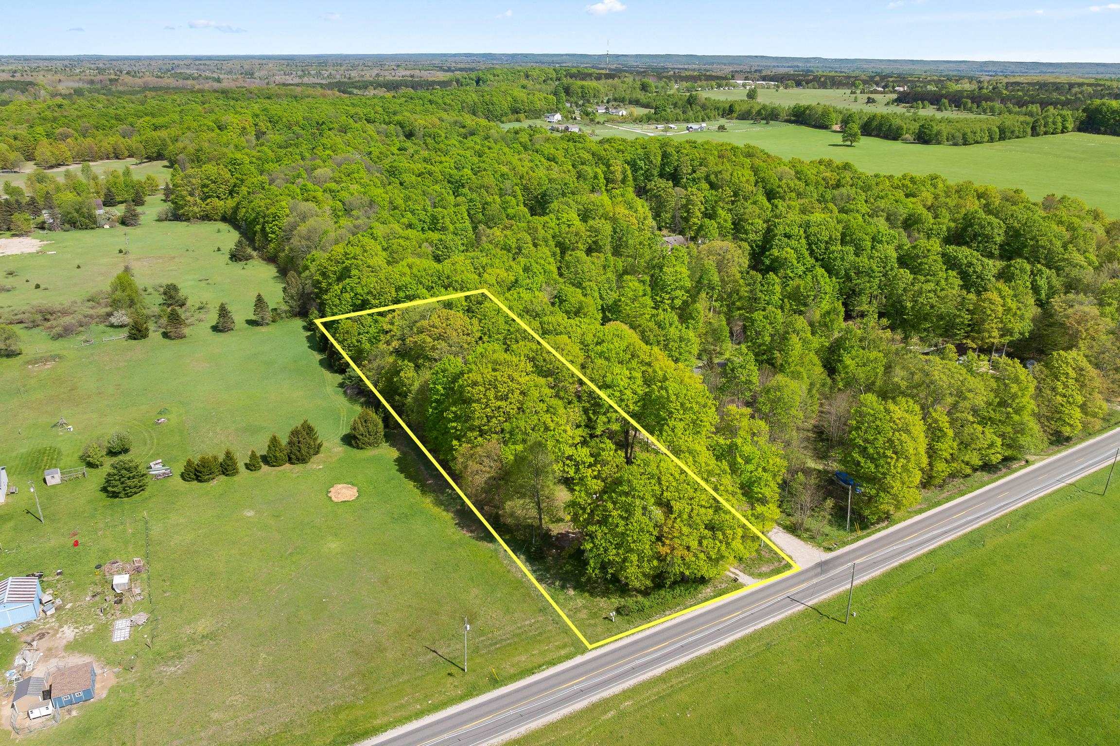 2799 Lake Ann Road Property Photo 1