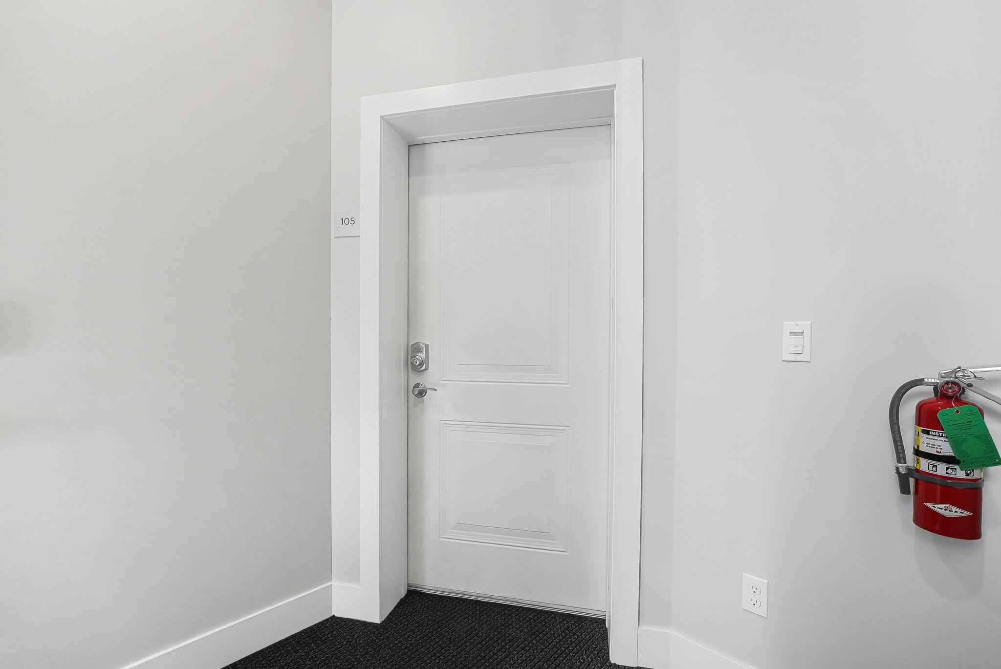 135 E Eighth Street Property Photo 18