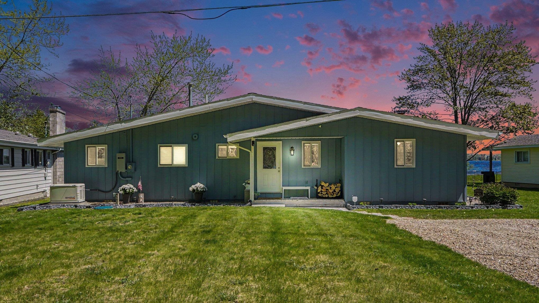 4440 Loon Lake Road Property Photo 1